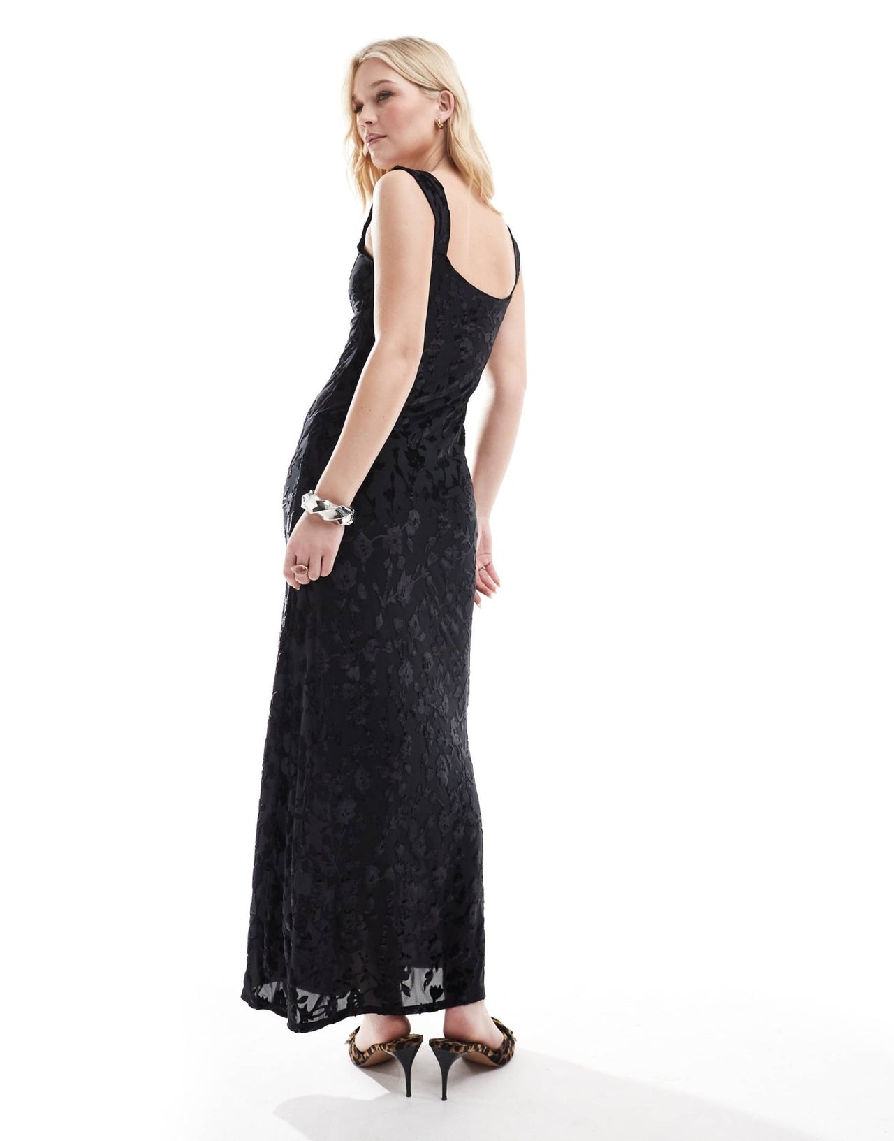 Miss Selfridge burn out velvet maxi dress in black - ASOS Sample Sale