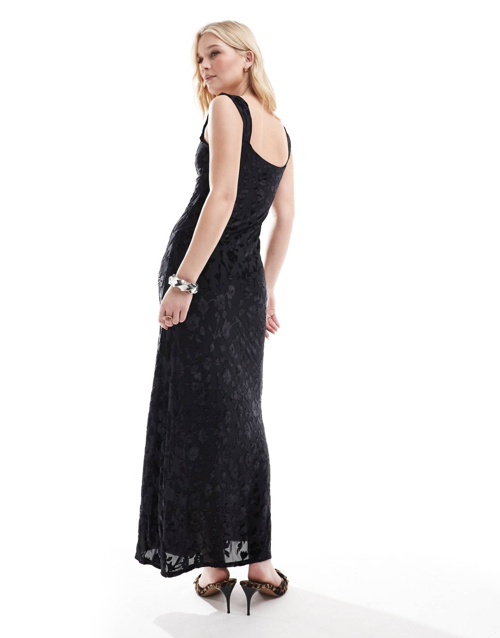 Miss Selfridge burn out velvet maxi dress in black - ASOS Sample Sale