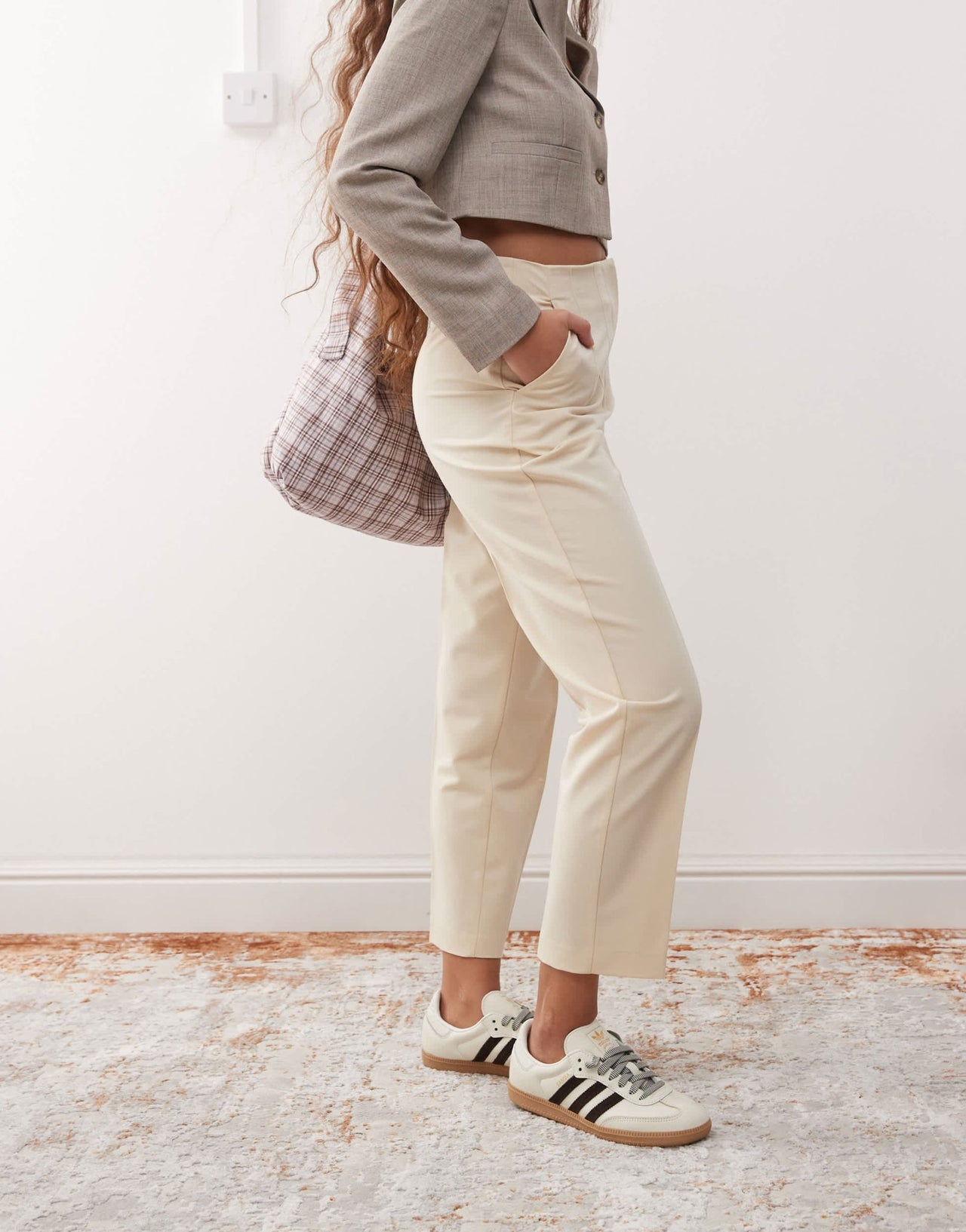 Miss Selfridge essentials cigarette trouser in beige - ASOS Sample Sale