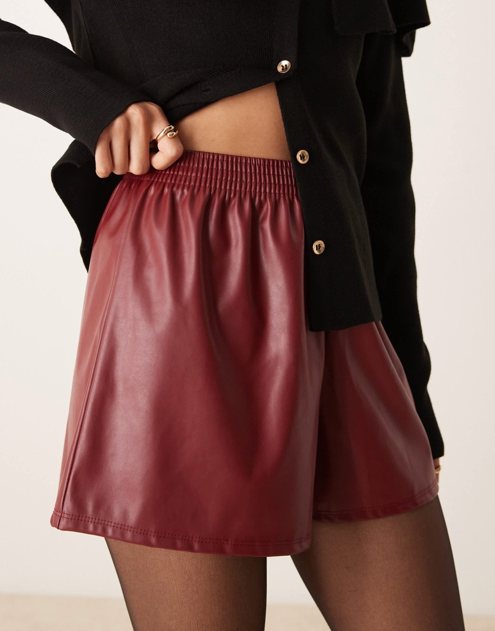 Miss Selfridge faux leather elasticated waist shorts in burgundy - ASOS Sample Sale
