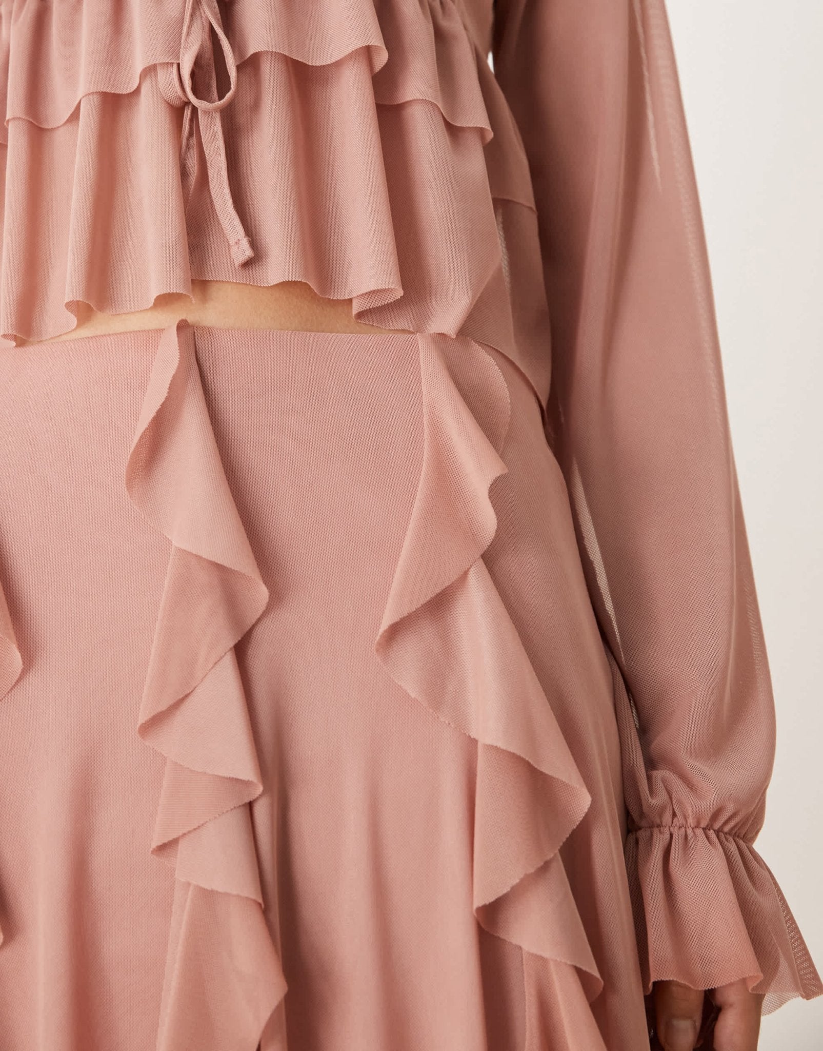 Miss Selfridge hanky hem skirt in blush - ASOS Sample Sale