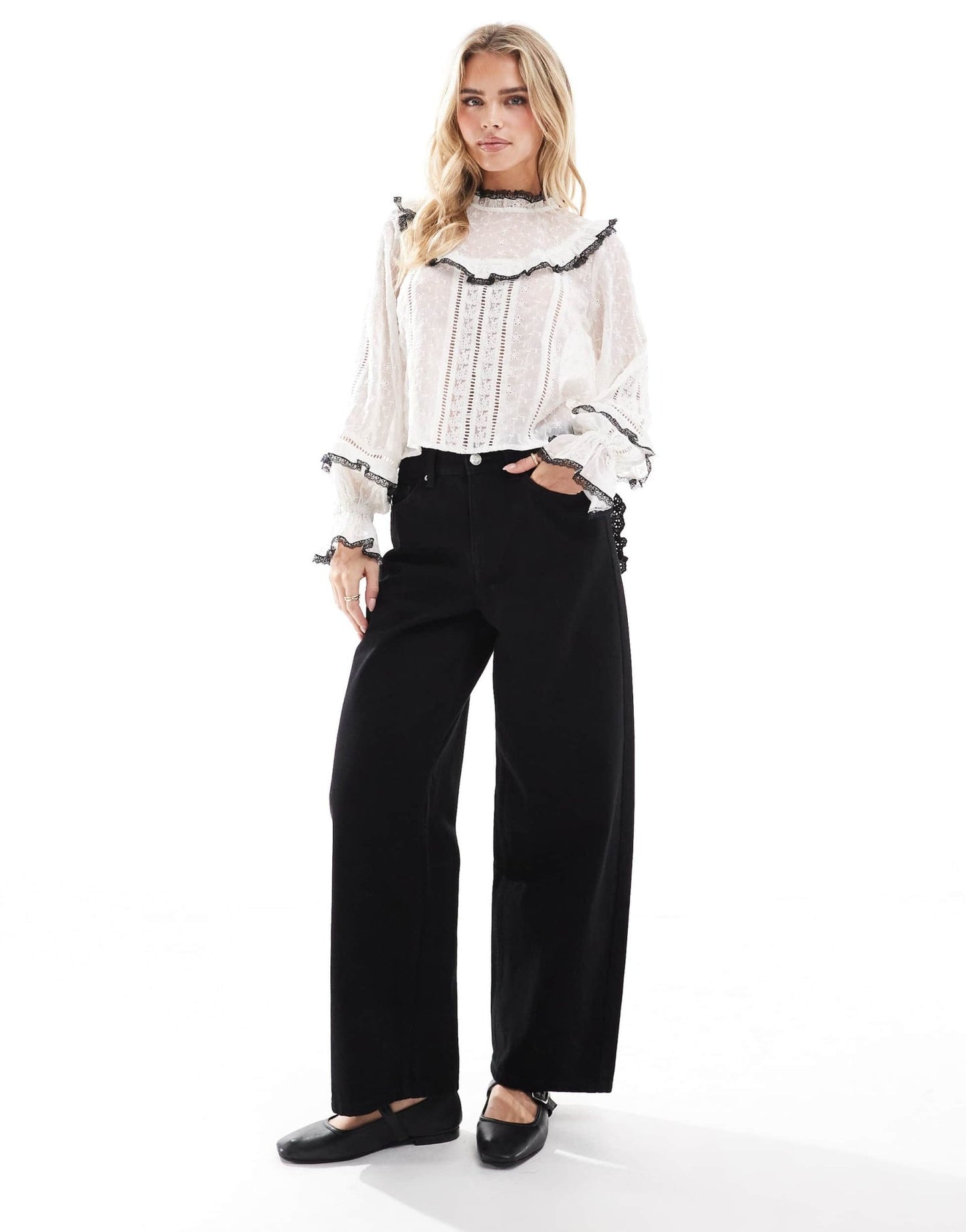 Miss Selfridge Petite broderie heart pocket baggy jean in black wash - ASOS Sample Sale