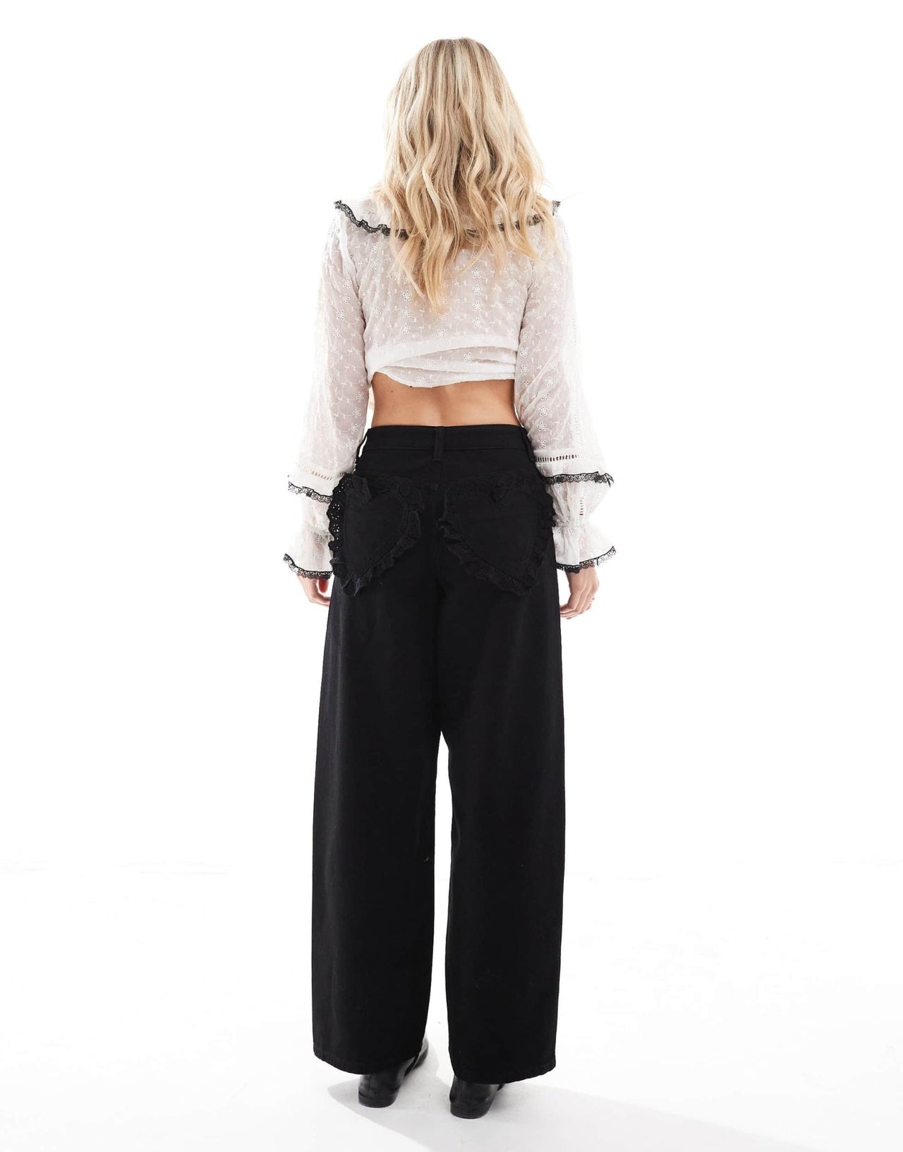 Miss Selfridge Petite broderie heart pocket baggy jean in black wash - ASOS Sample Sale