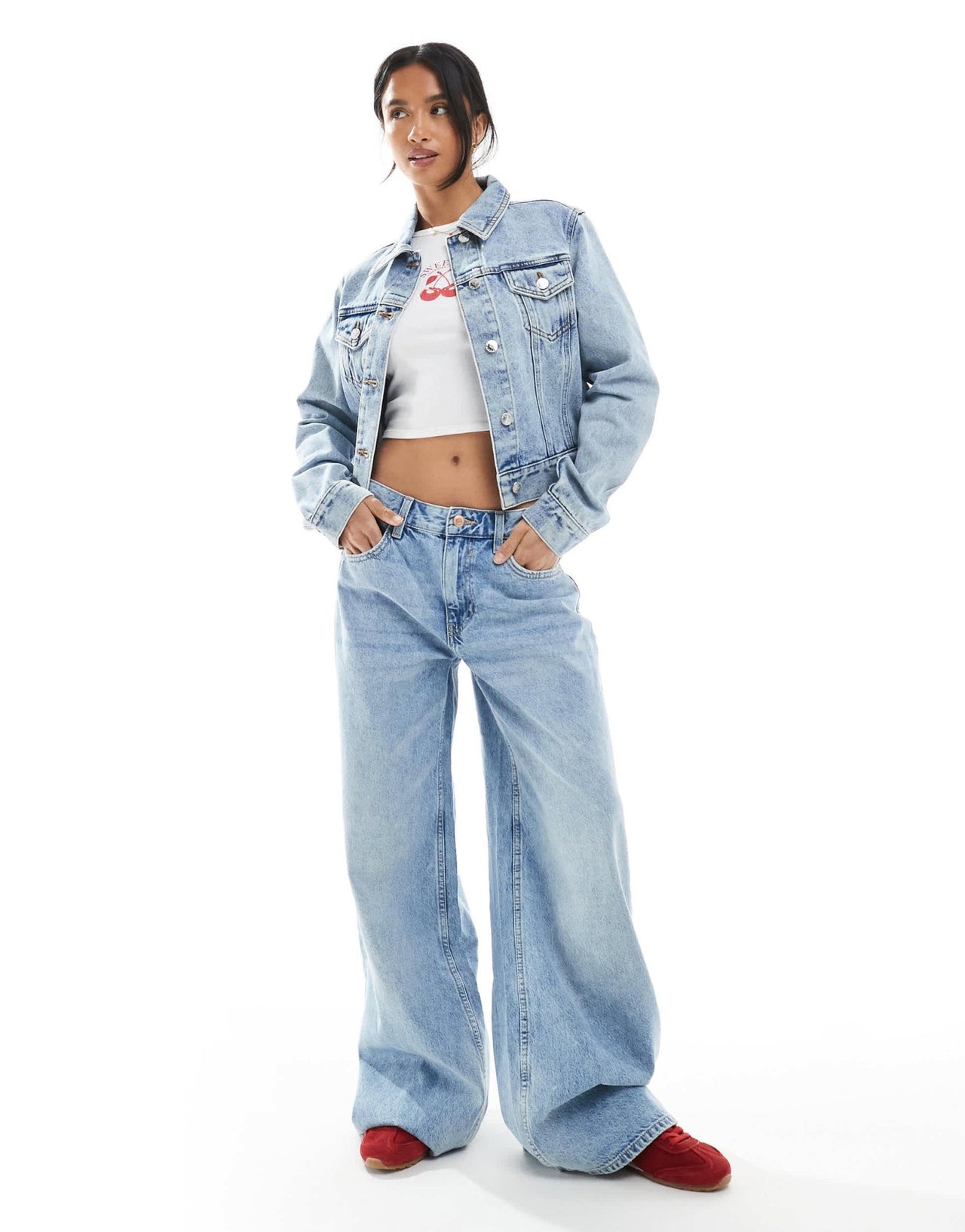 Miss Selfridge Petite denim girlfriend jacket in light blue wash - ASOS Sample Sale