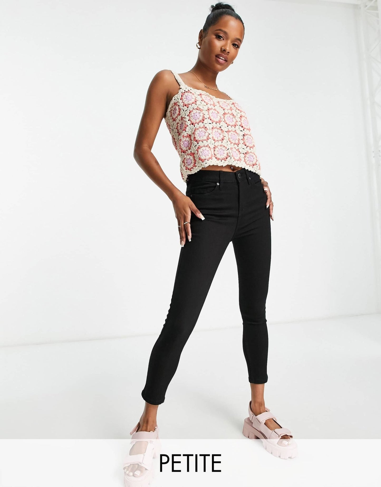 Miss Selfridge Petite skinny jean in black - ASOS Sample Sale