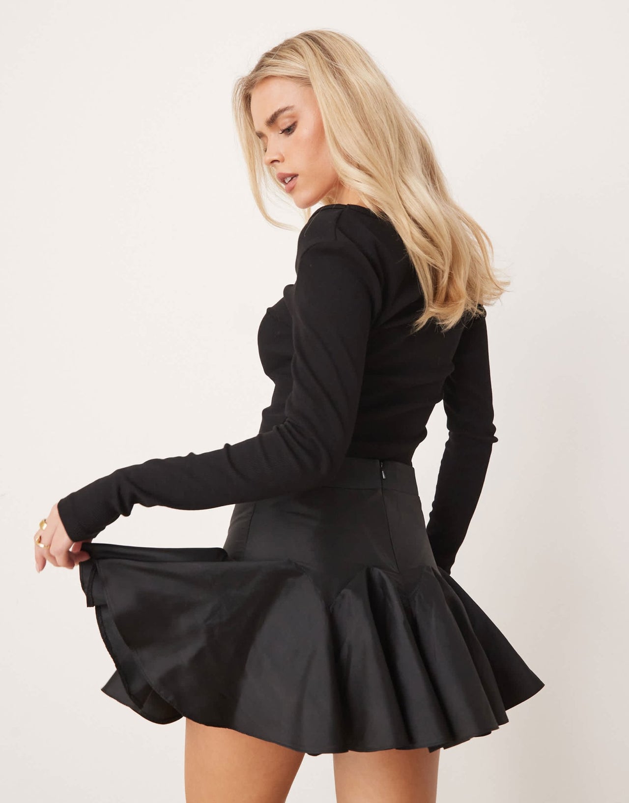 Miss Selfridge Petite taffeta mini skirt in black - ASOS Sample Sale