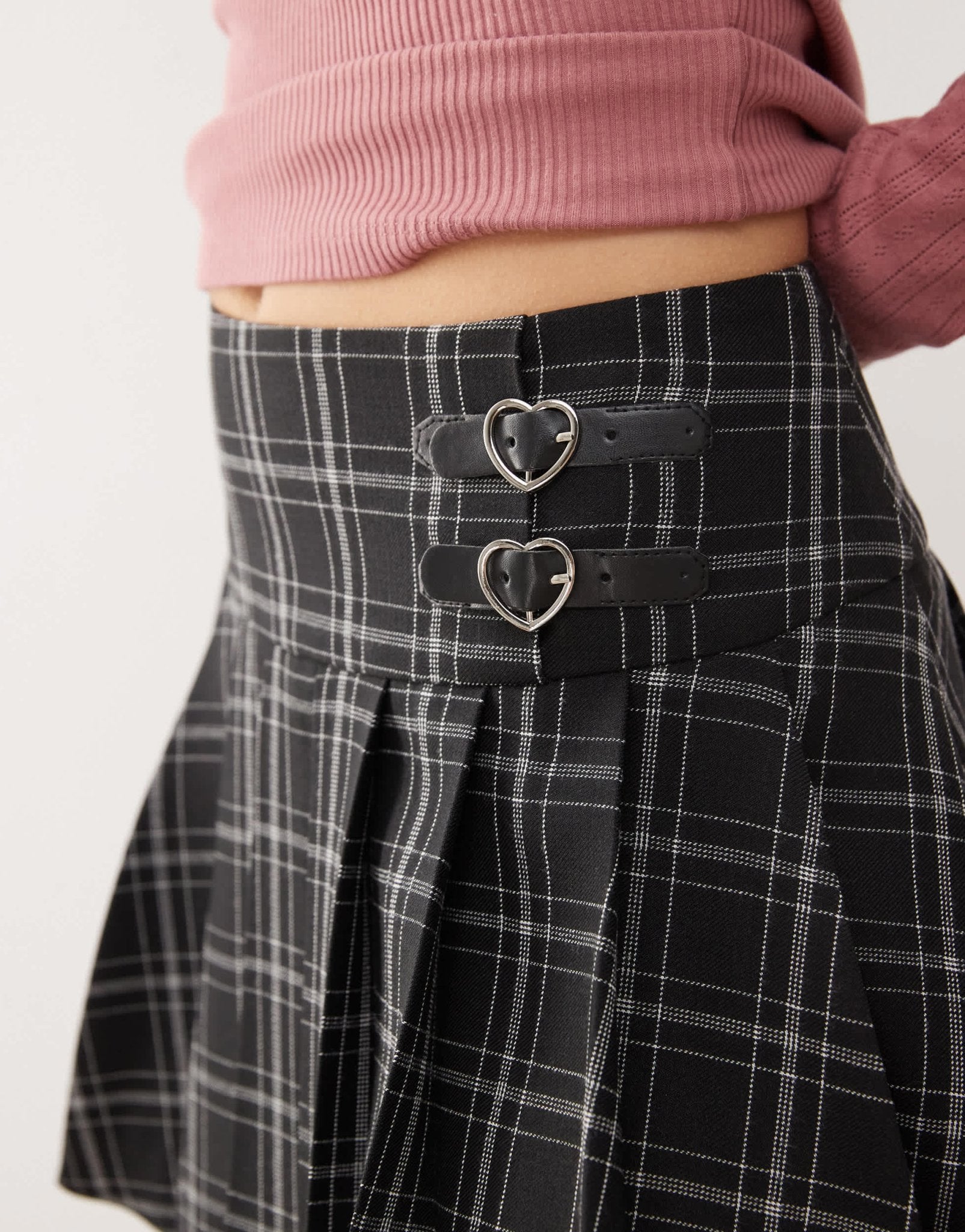Miss Selfridge pleat mini skirt in check print - ASOS Sample Sale