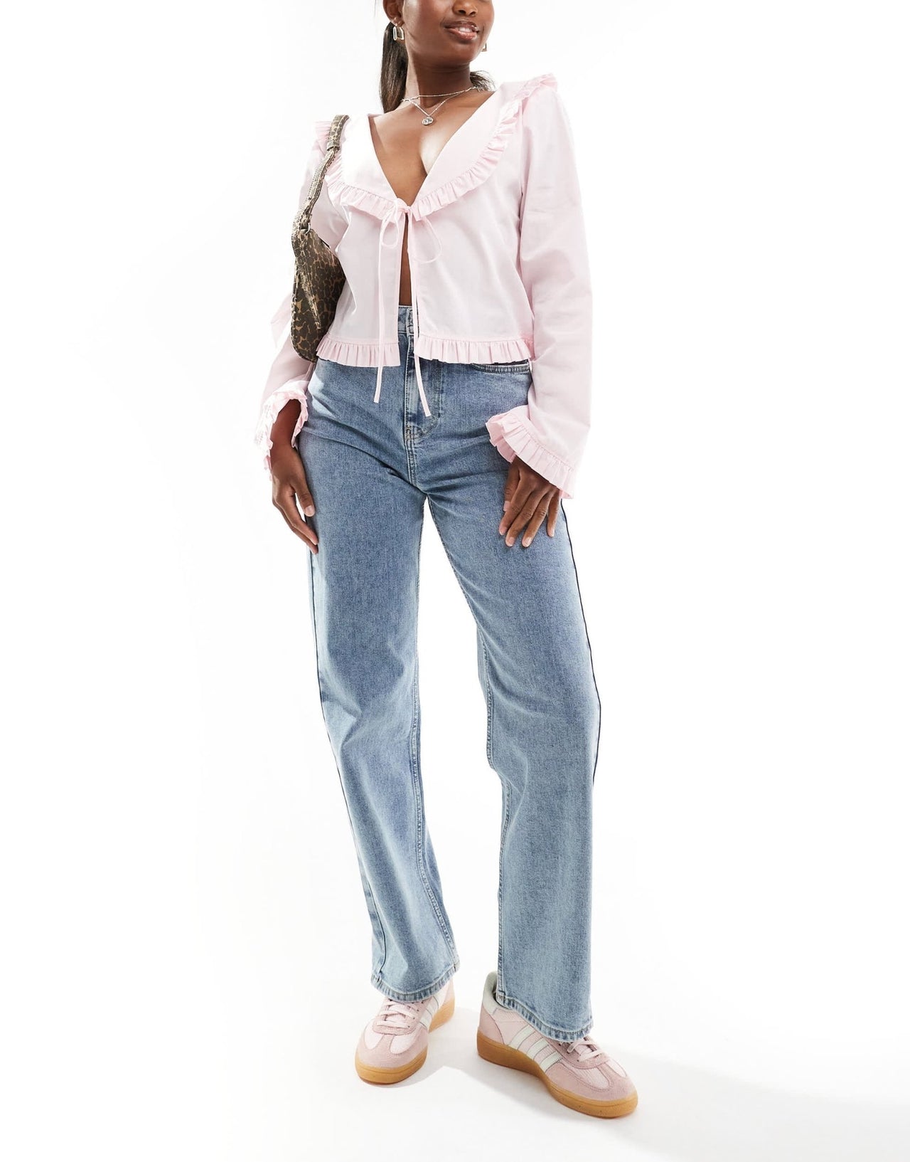 Miss Selfridge straight leg jean in light bleach wash - ASOS Sample Sale