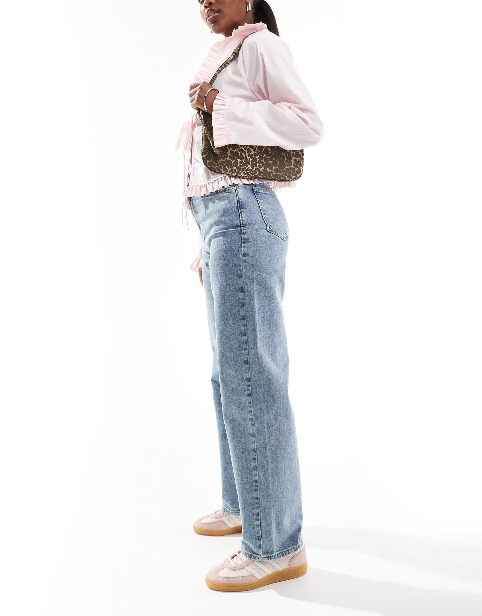 Miss Selfridge straight leg jean in light bleach wash - ASOS Sample Sale