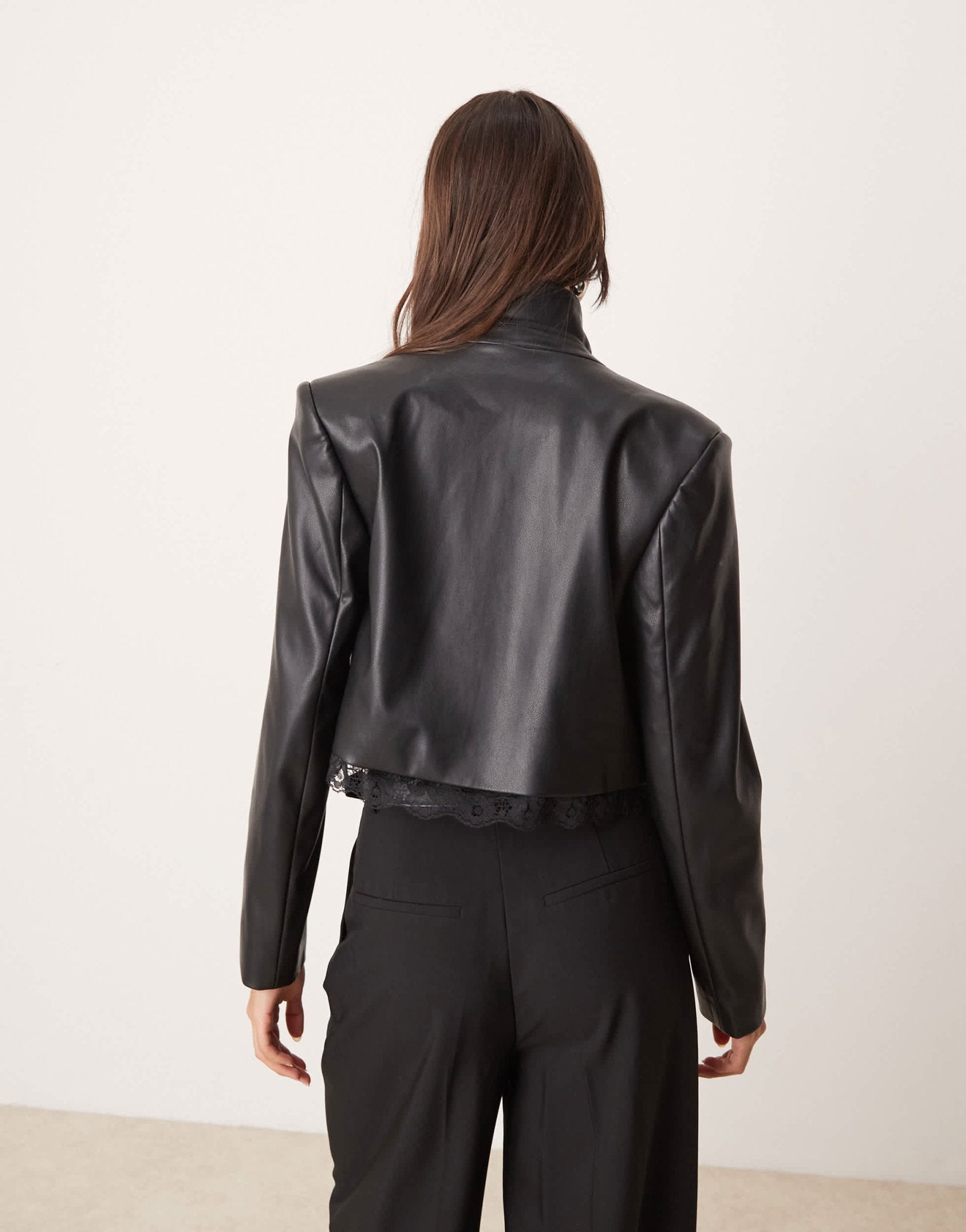 Miss Selfridge tailored crop blazer in black - ASOS Sample Sale