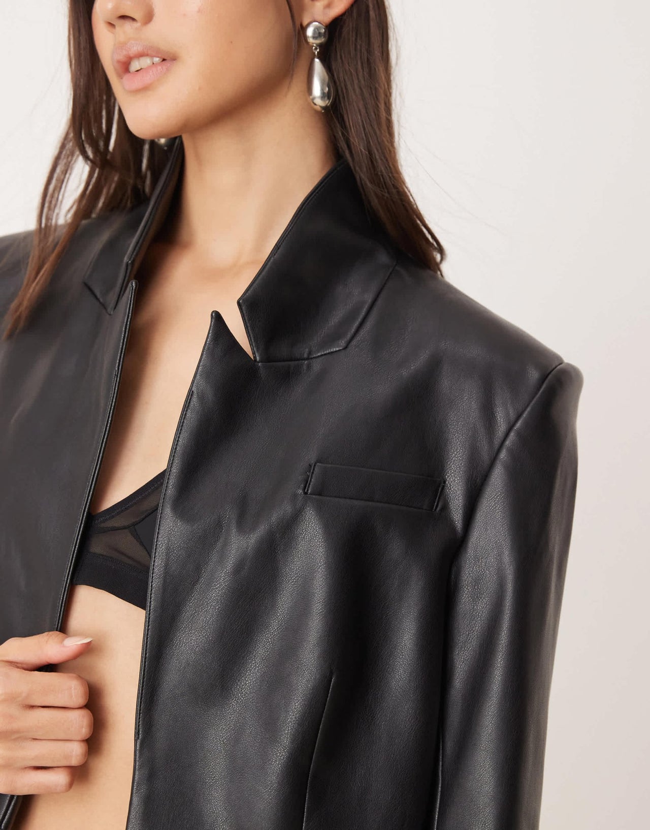 Miss Selfridge tailored crop blazer in black - ASOS Sample Sale