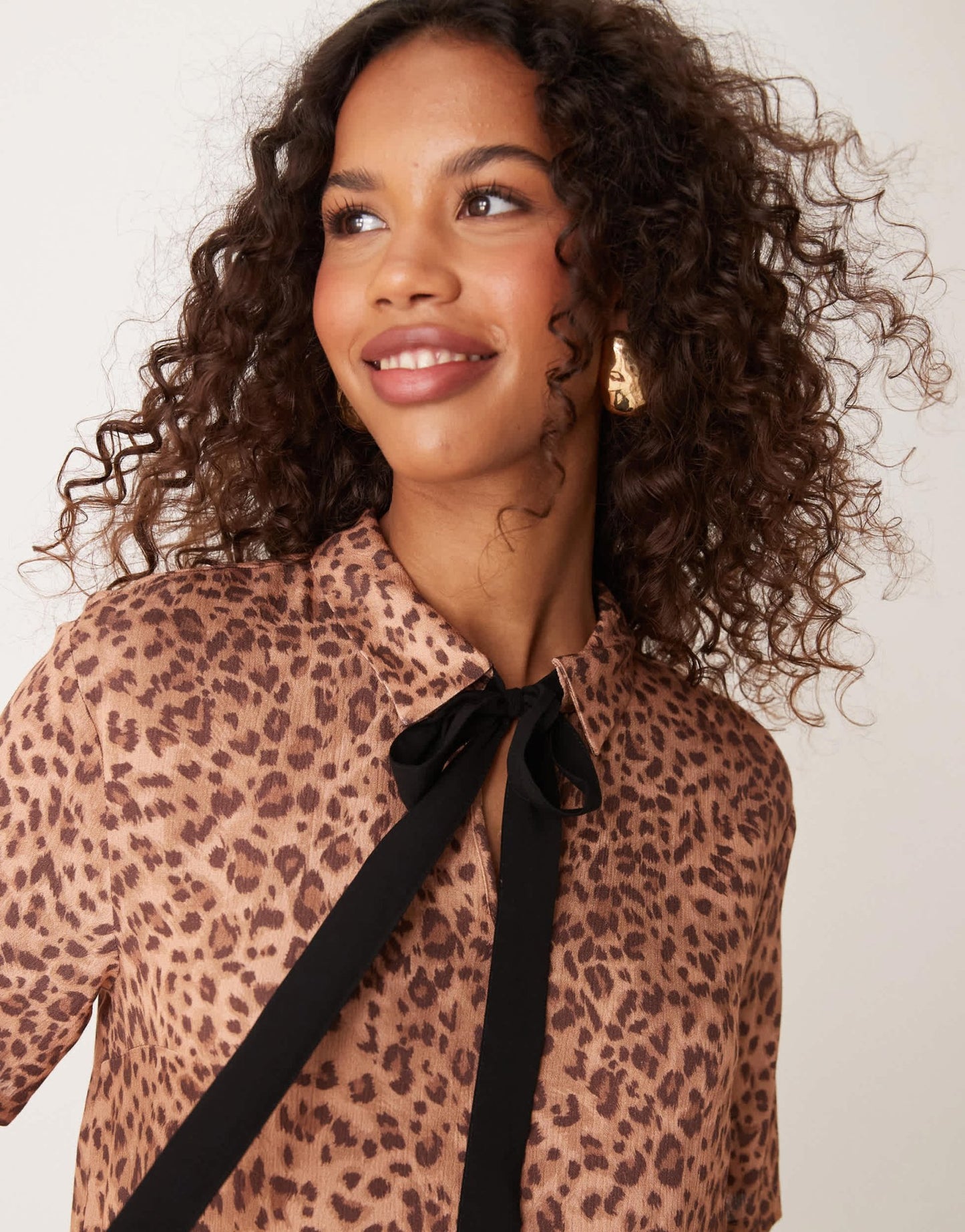 Miss Selfridge tiered mini tea dress in leopard print - ASOS Sample Sale