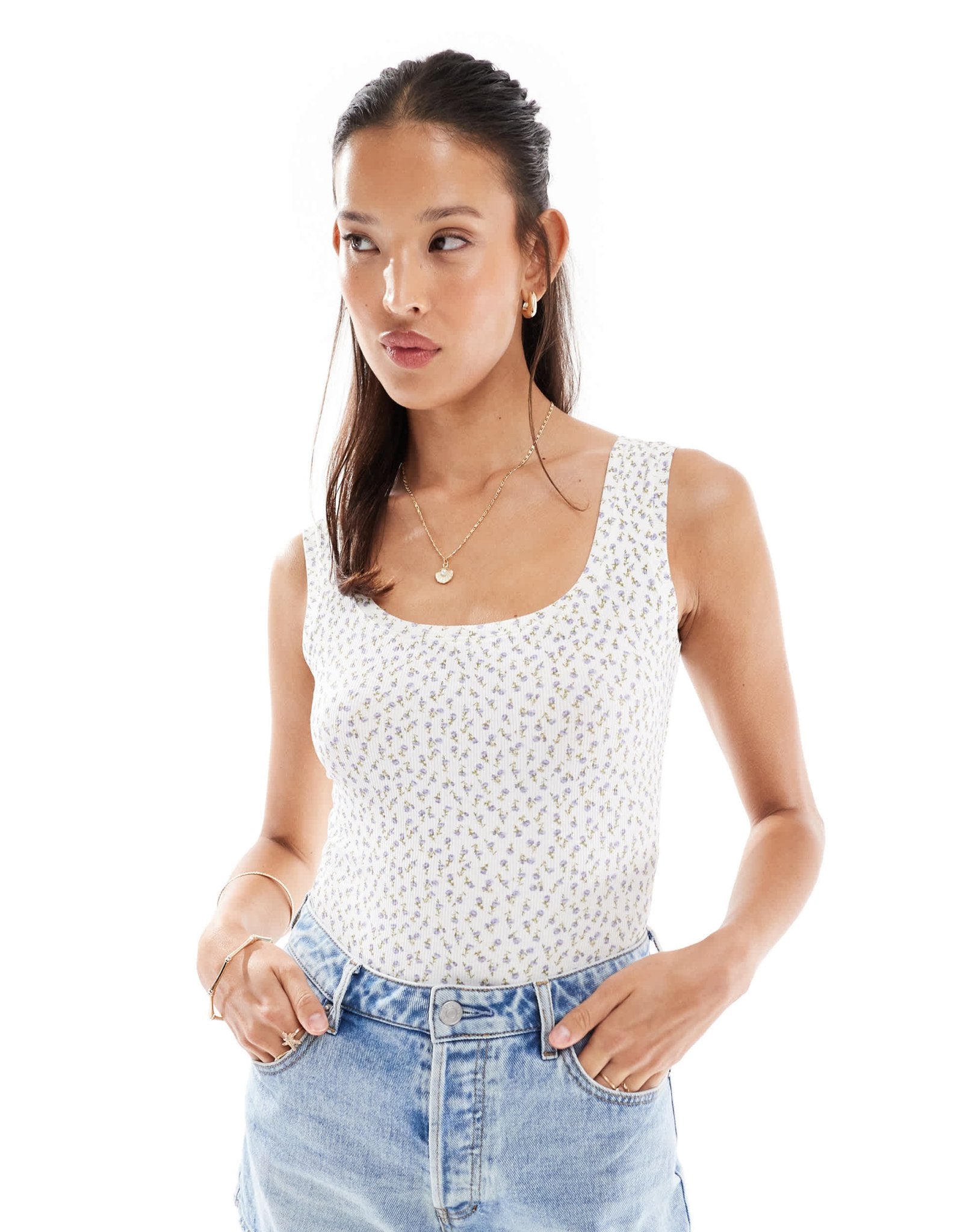 Miss Selfridge wide scoop bodysuit in ditsy floral - ASOS Sample Sale