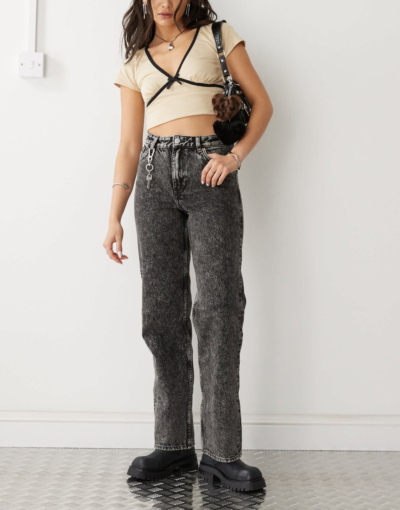 Monki Aimo mid waist straight leg jeans in acid black - ASOS Sample Sale