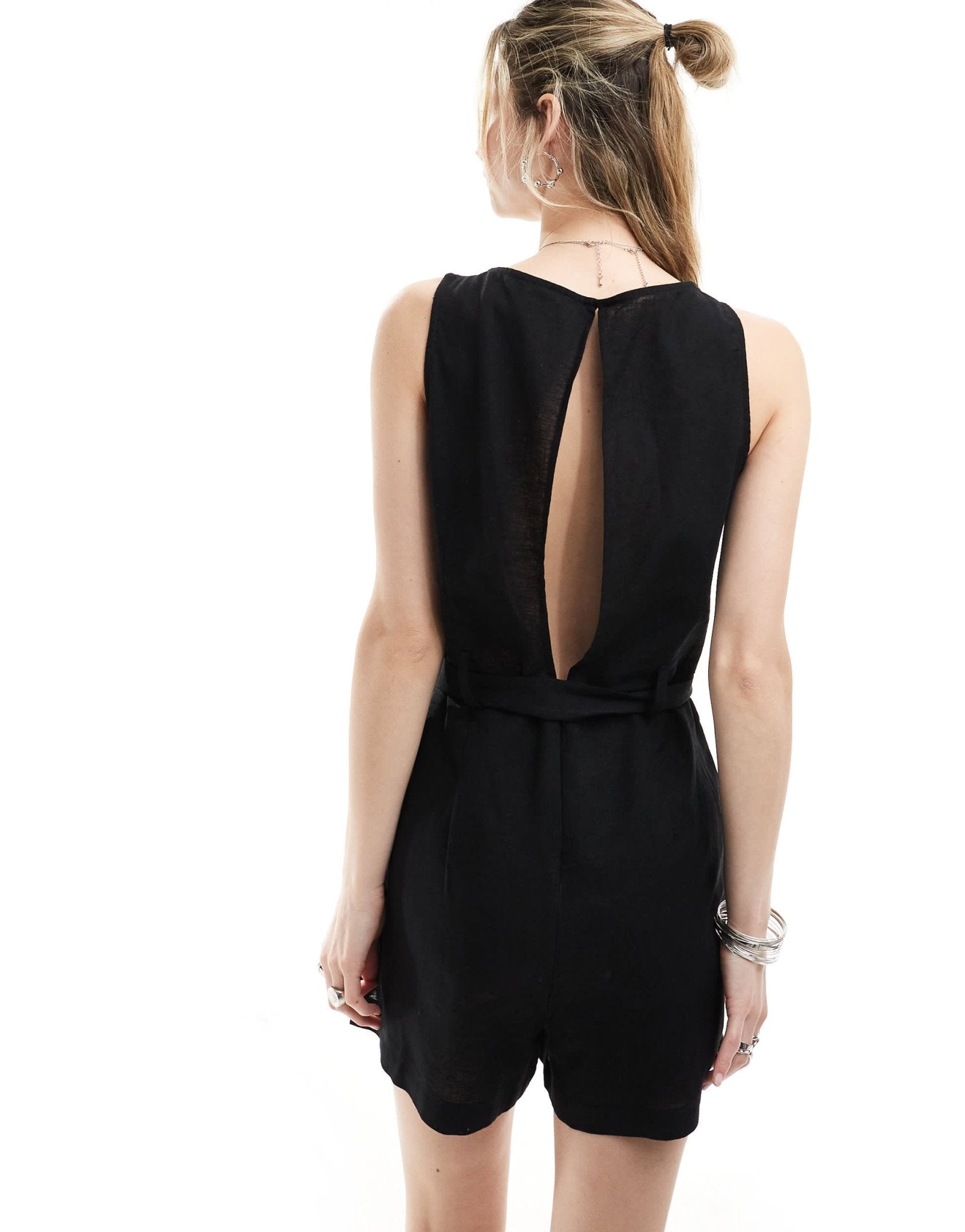 Monki beach linen sleeveless playsuit with tie belt detail in black - ASOS Sample Sale