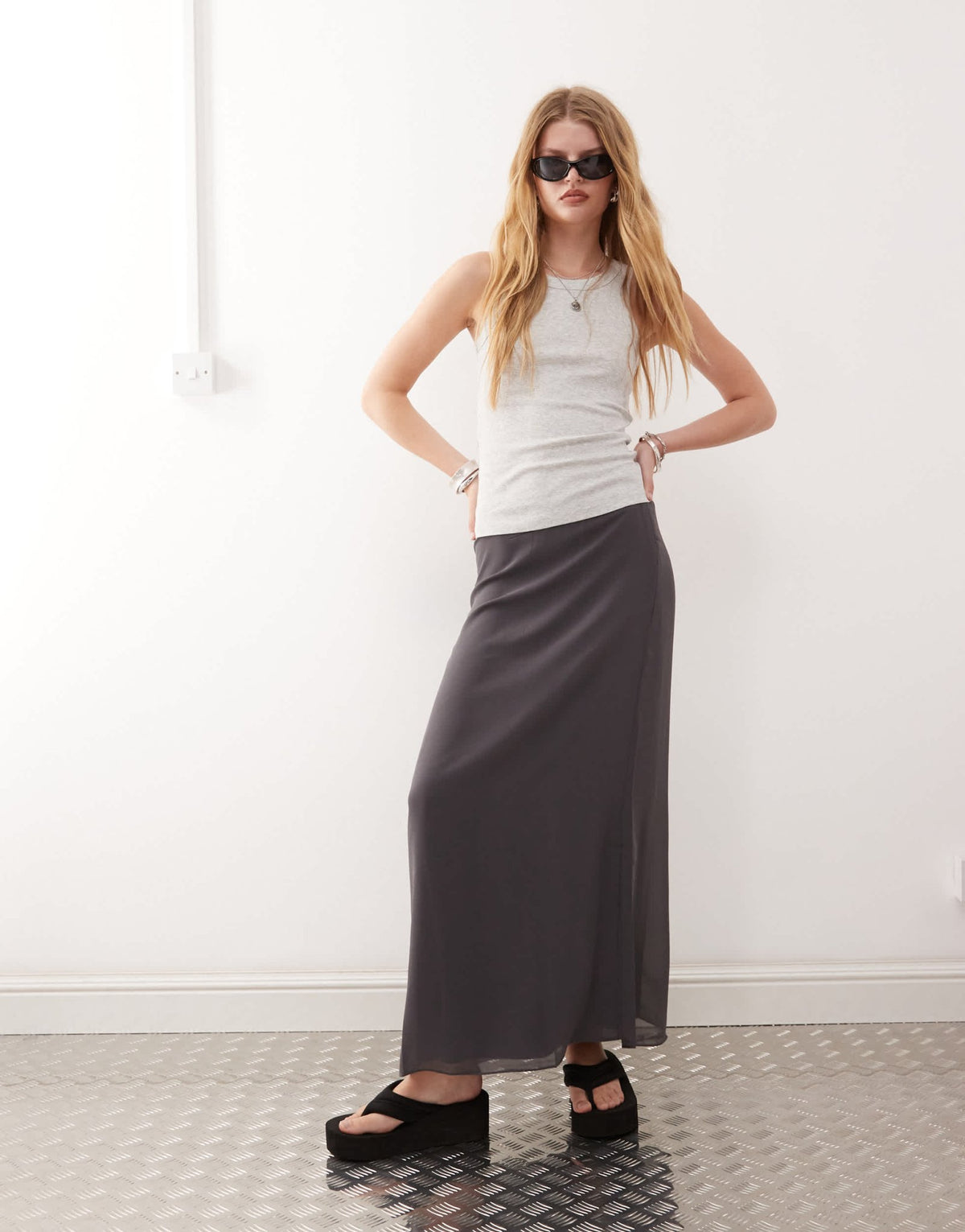 Monki chiffon bias cut midaxi skirt in black - ASOS Sample Sale