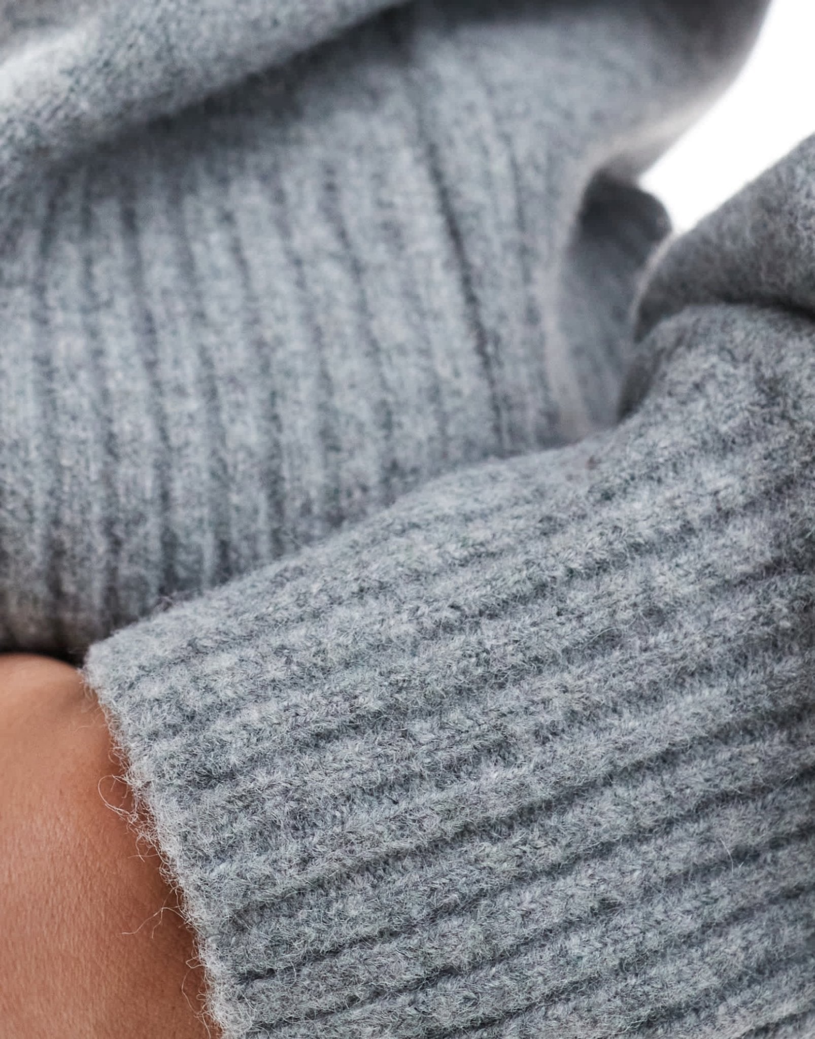 Monki knitted turtleneck sweater in grey melange - ASOS Sample Sale
