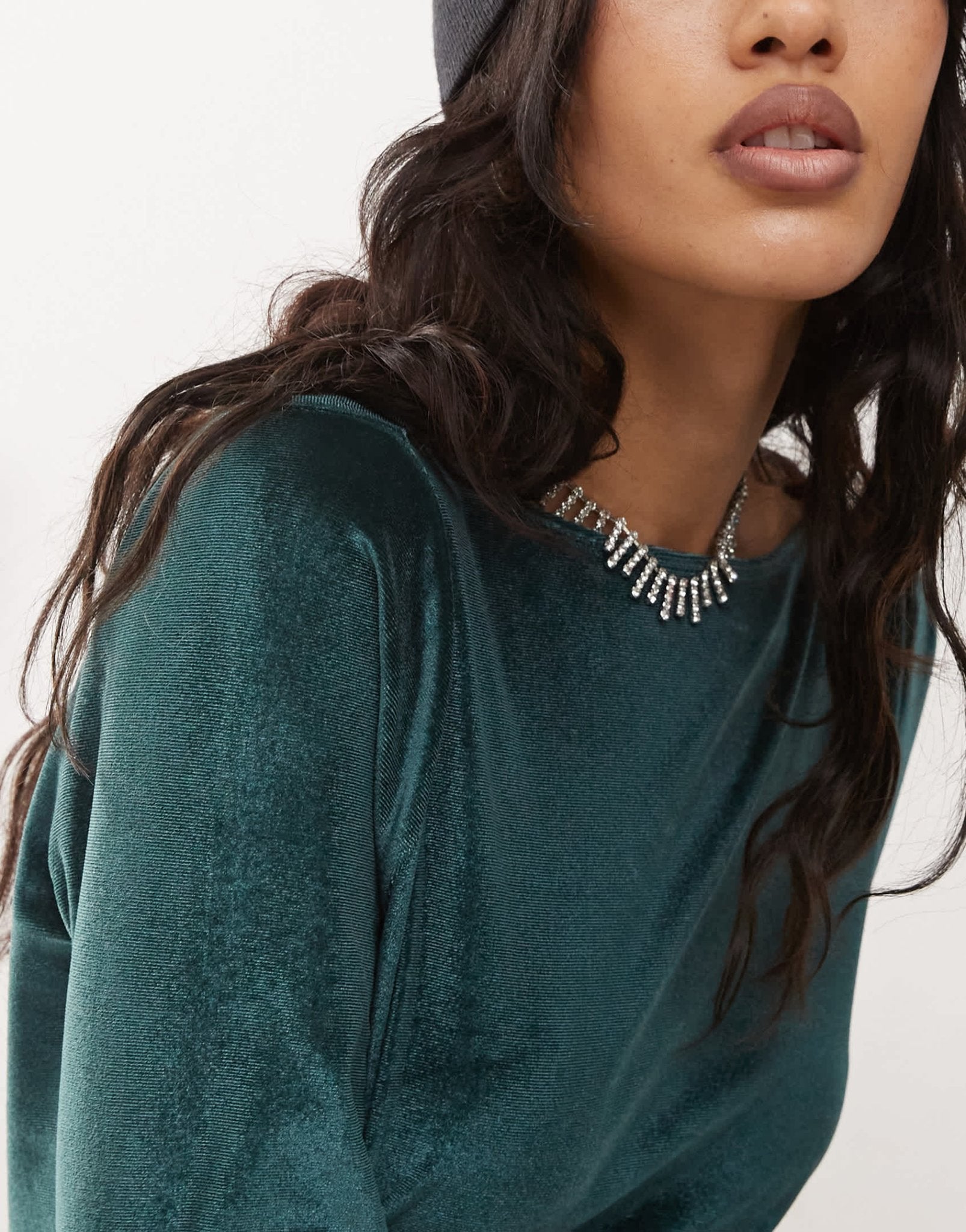 Monki long sleeve velvet mini dress in green - ASOS Sample Sale