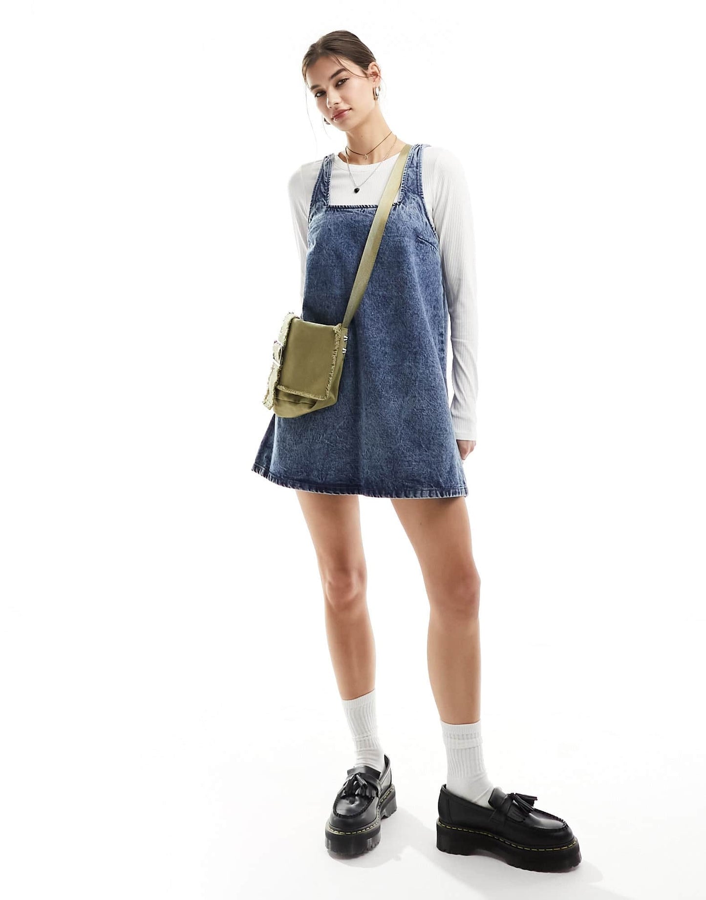 Monki mini denim dungaree dress in soft acid blue wash - ASOS Sample Sale