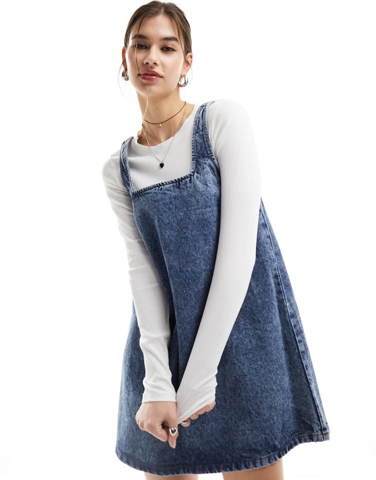 Monki mini denim dungaree dress in soft acid blue wash - ASOS Sample Sale