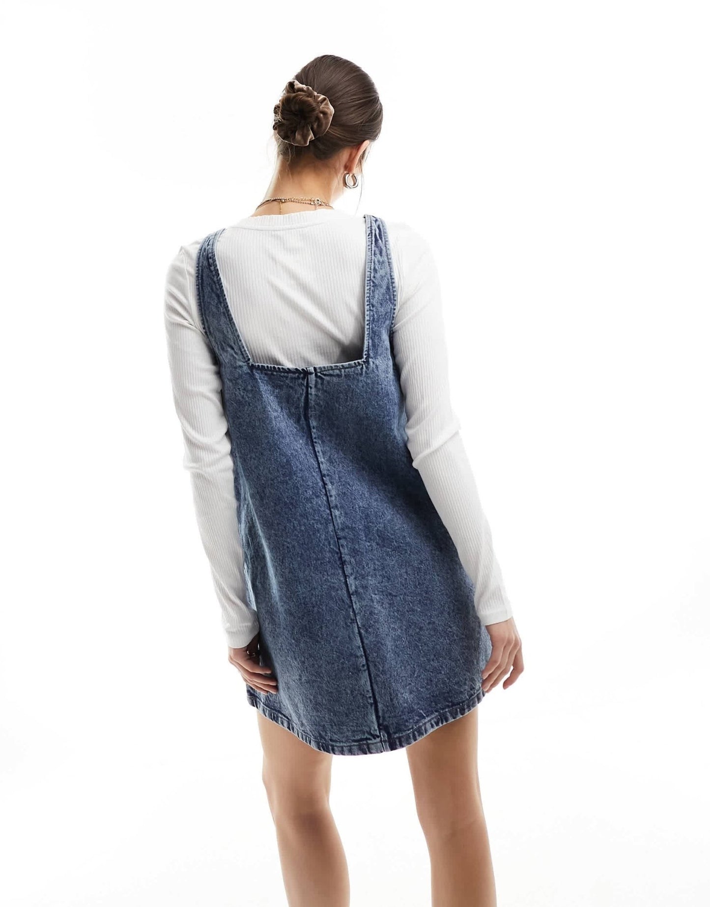 Monki mini denim dungaree dress in soft acid blue wash - ASOS Sample Sale
