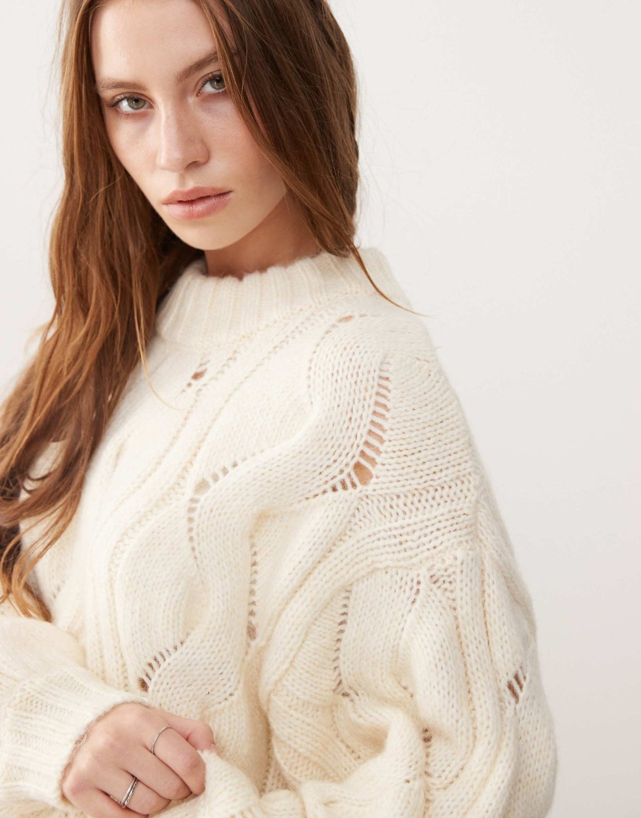 Monki oversized crew neck cable knitted sweater in off white - ASOS Sample Sale