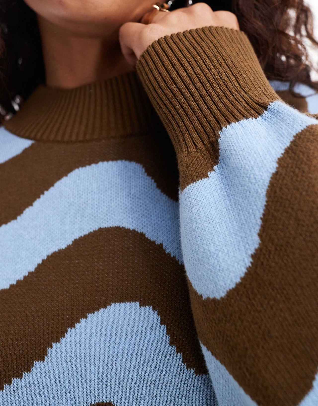 Monki oversized knitted mini dress in brown and blue wave pattern jacquard - ASOS Sample Sale