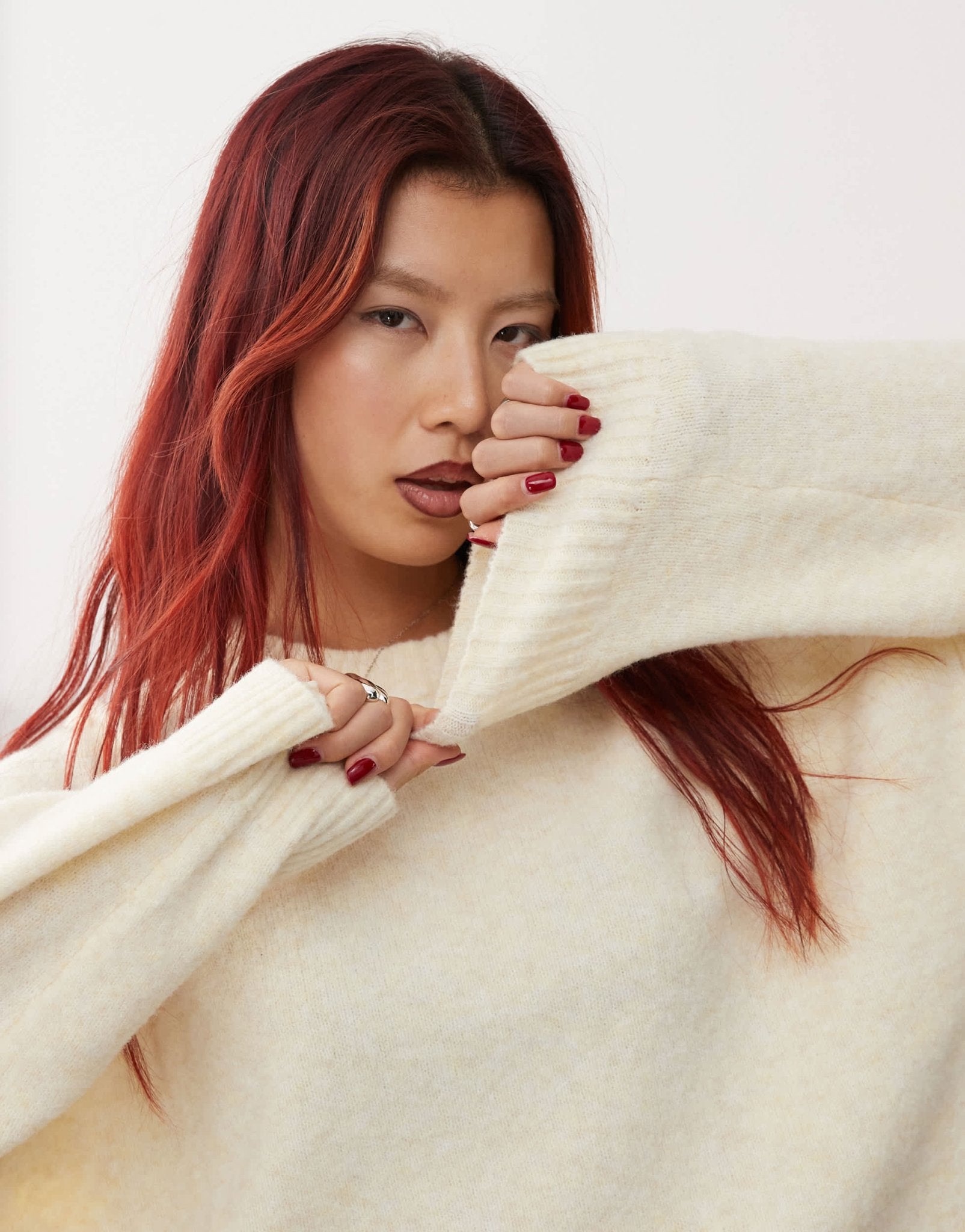 Monki round neck relaxed knitted sweater in cream - ASOS Sample Sale