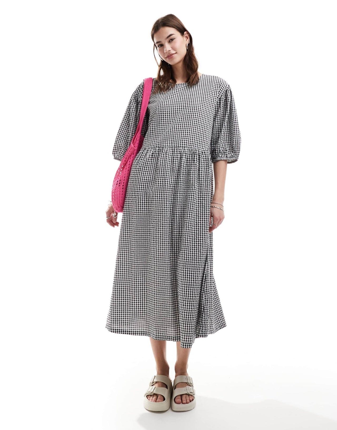Monki seersucker smock midi dress in black and white gingham - ASOS Sample Sale