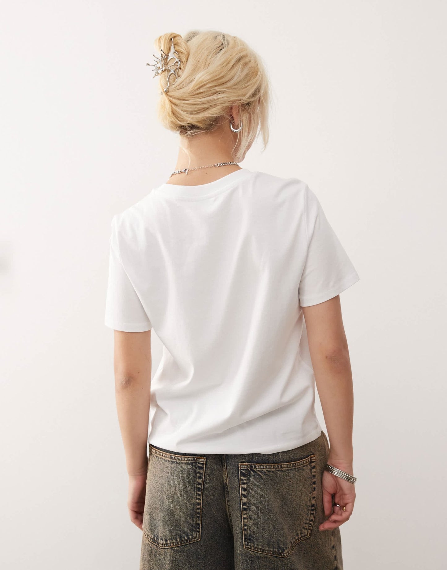 Monki short sleeve t-shirt in white - ASOS Sample Sale