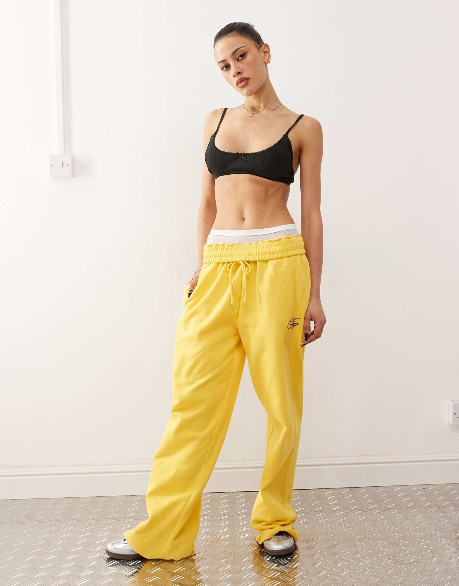 Monki soft scoop neck pointelle bralette with small bow in washed black - ASOS Sample Sale