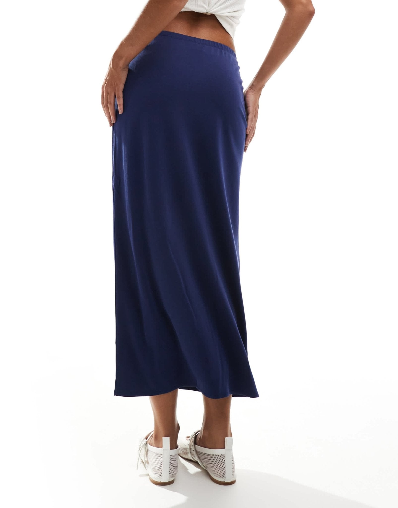 Monki super soft jersey midi skirt with elastic fold in navy - ASOS Sample Sale