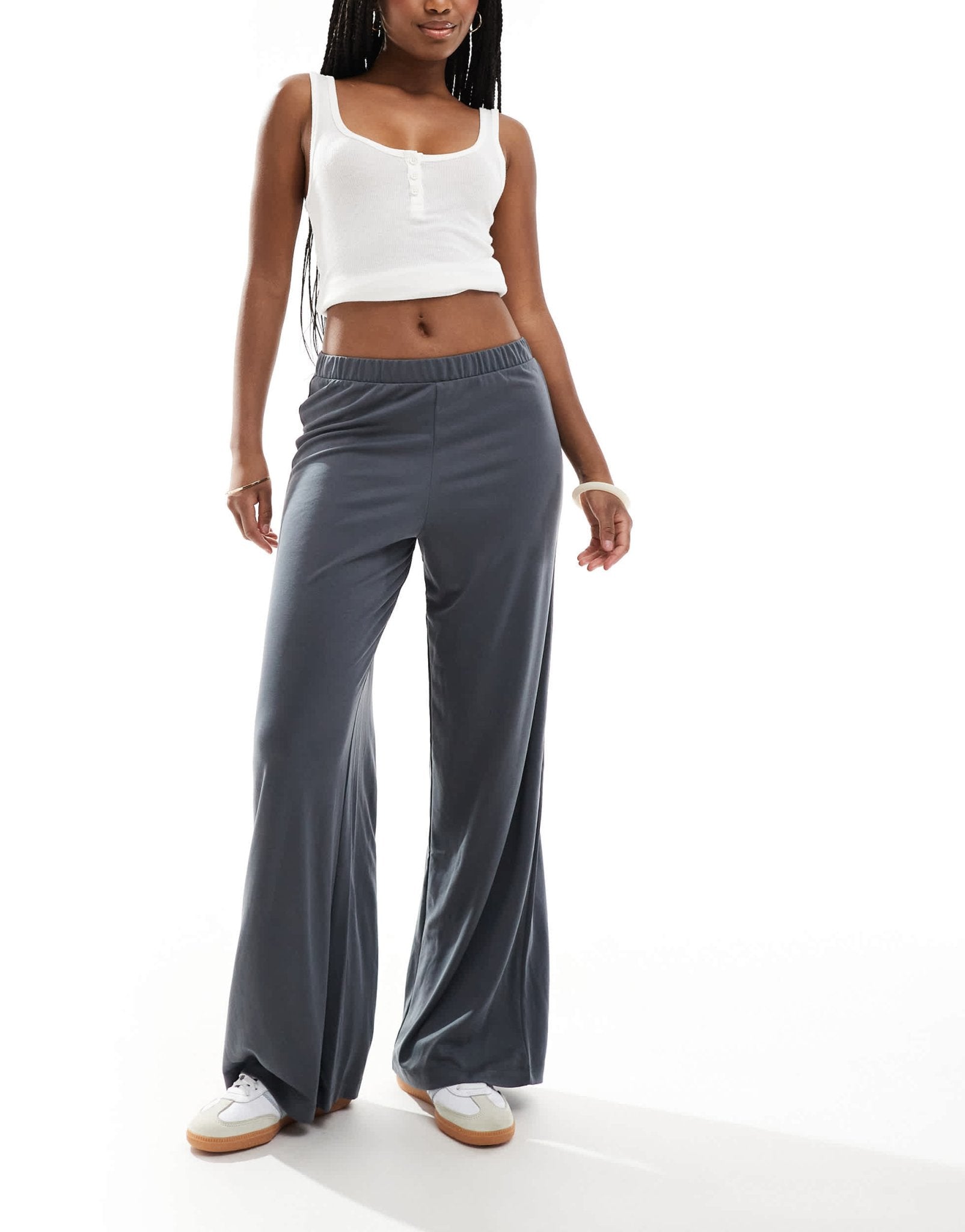 Monki super soft low waist wide leg jersey trousers in dark grey - ASOS Sample Sale