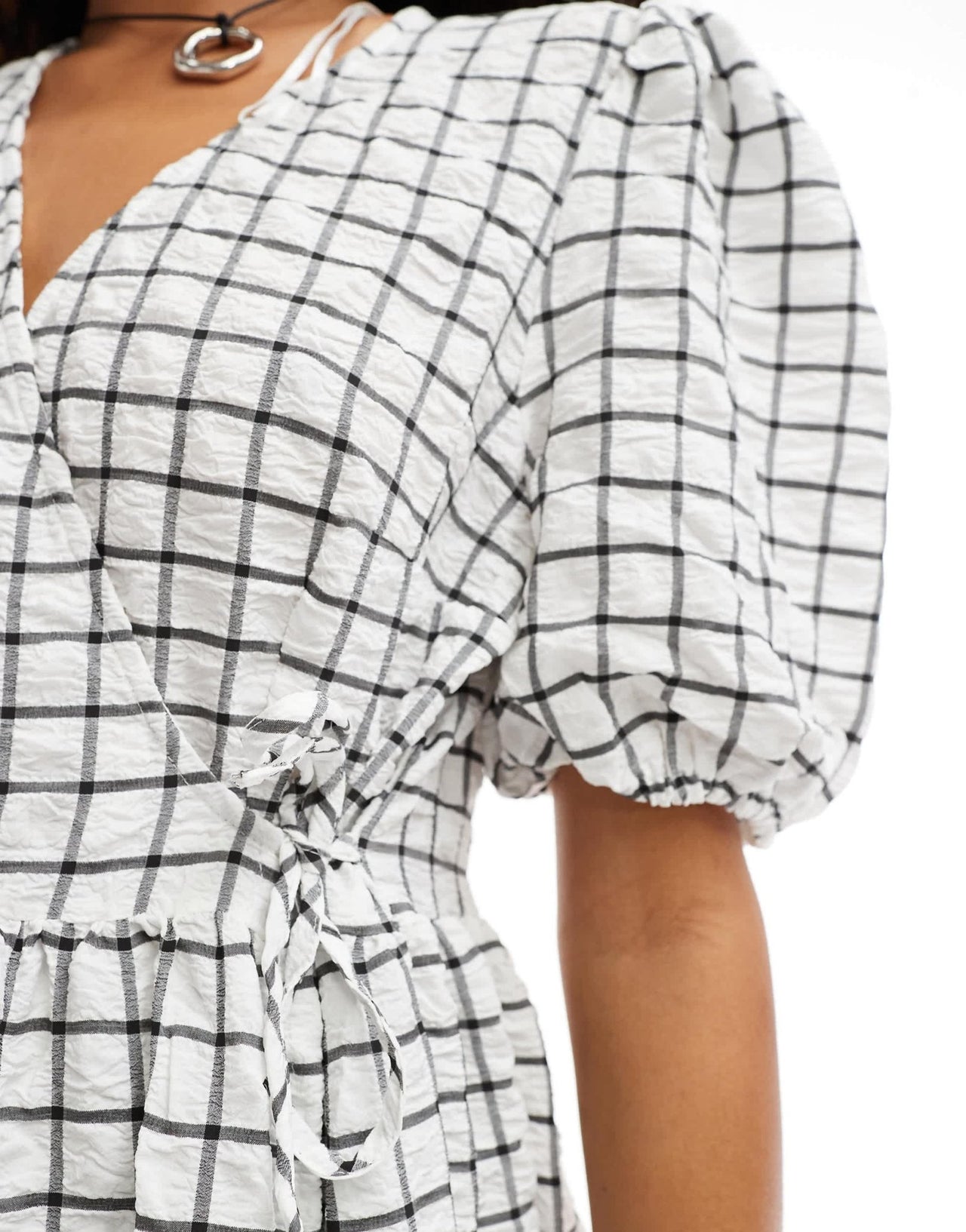 Monki wrap midi smock dress with tiered hem in white and black pane check - ASOS Sample Sale