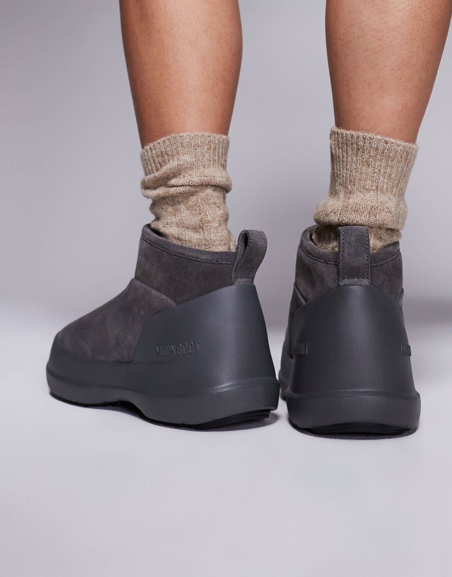 Moonboot unisex Luna Low boots in grey - ASOS Sample Sale