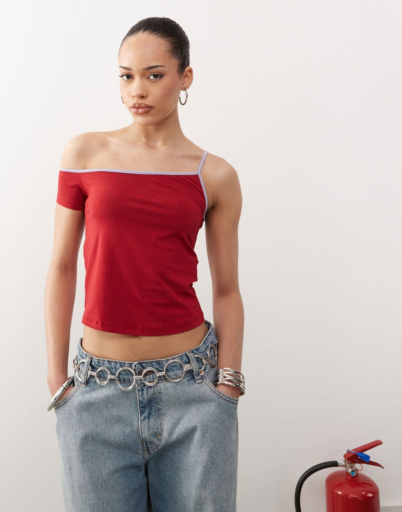 Motel jala one shoulder vest in red and violet - ASOS Sample Sale