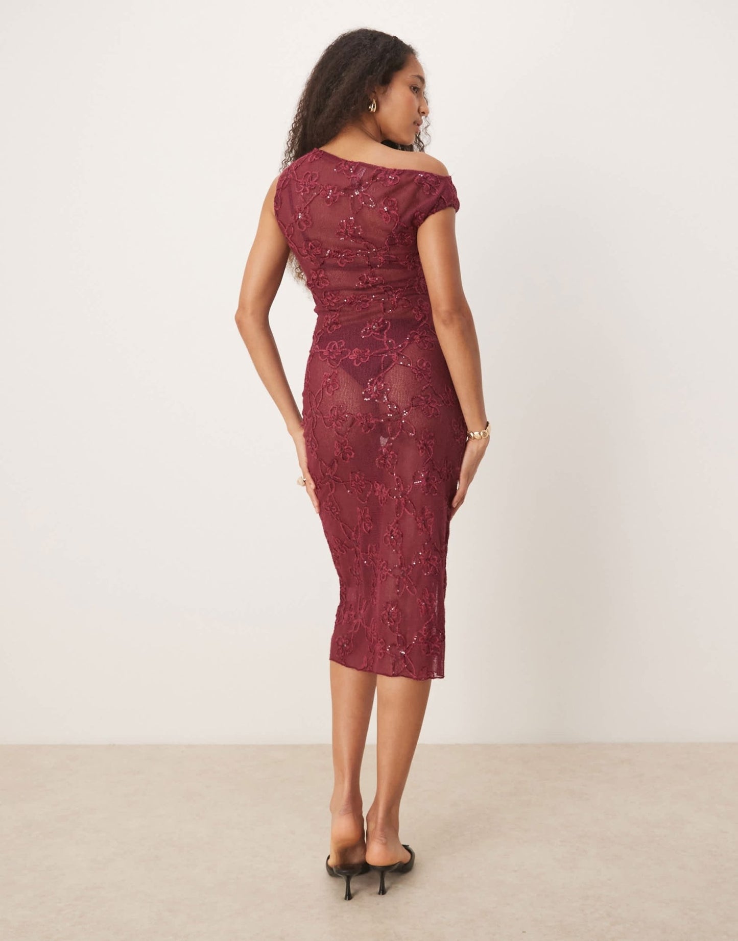 Motel kaido sequin knit midi dress in burgundy - ASOS Sample Sale