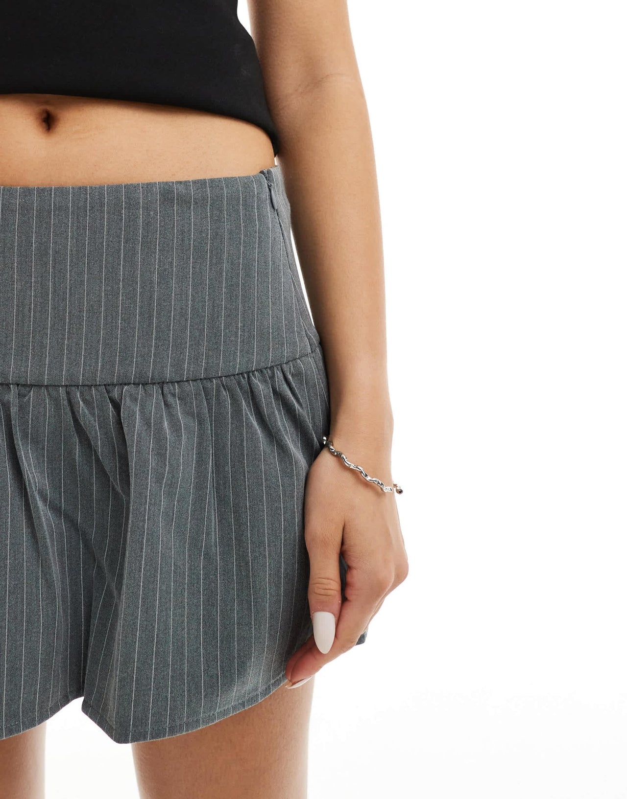 Motel raffita pinstripe ruffle mini skirt in grey - ASOS Sample Sale