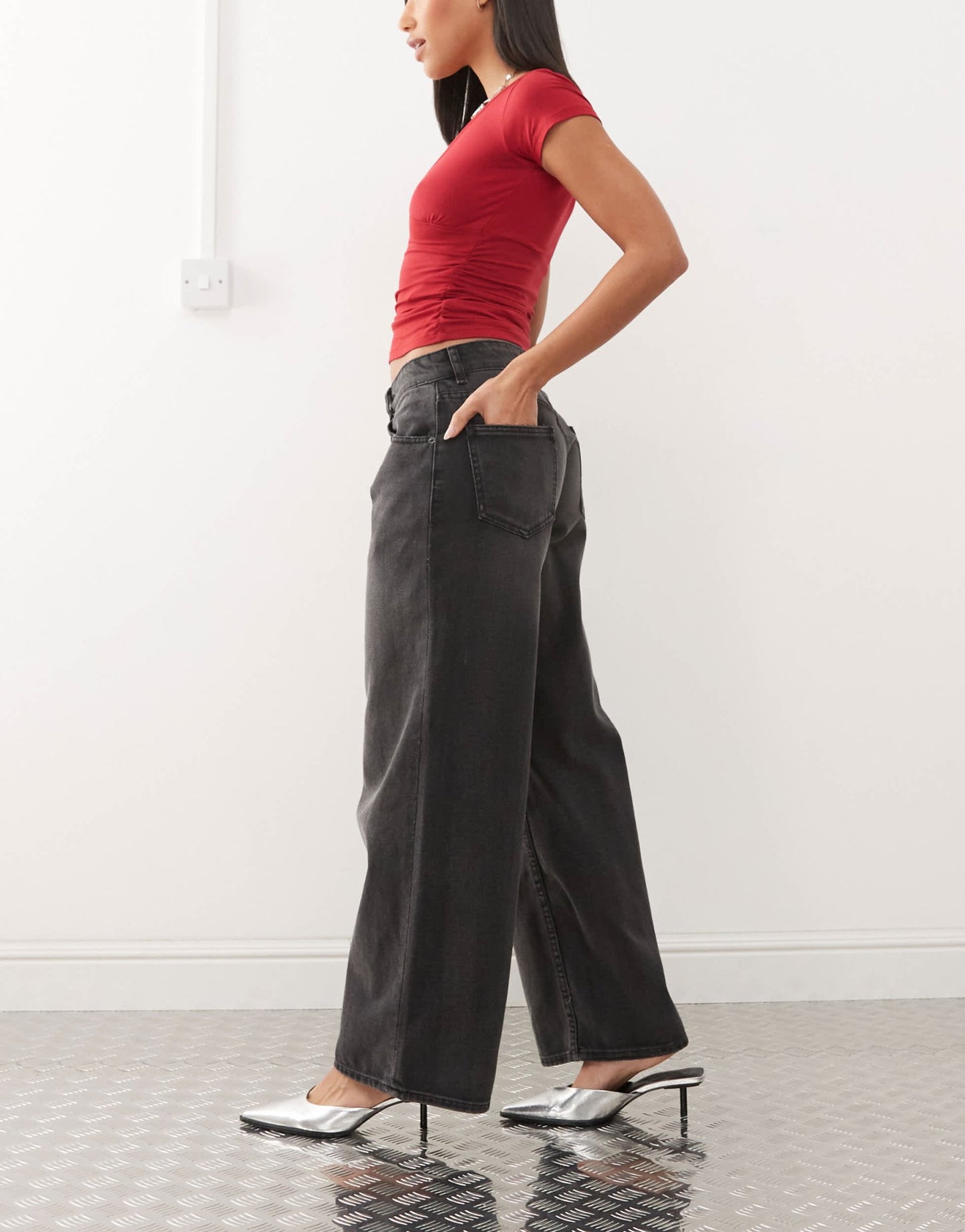 Motel roomy extra wide low rise jeans in washed black grey - ASOS Sample Sale