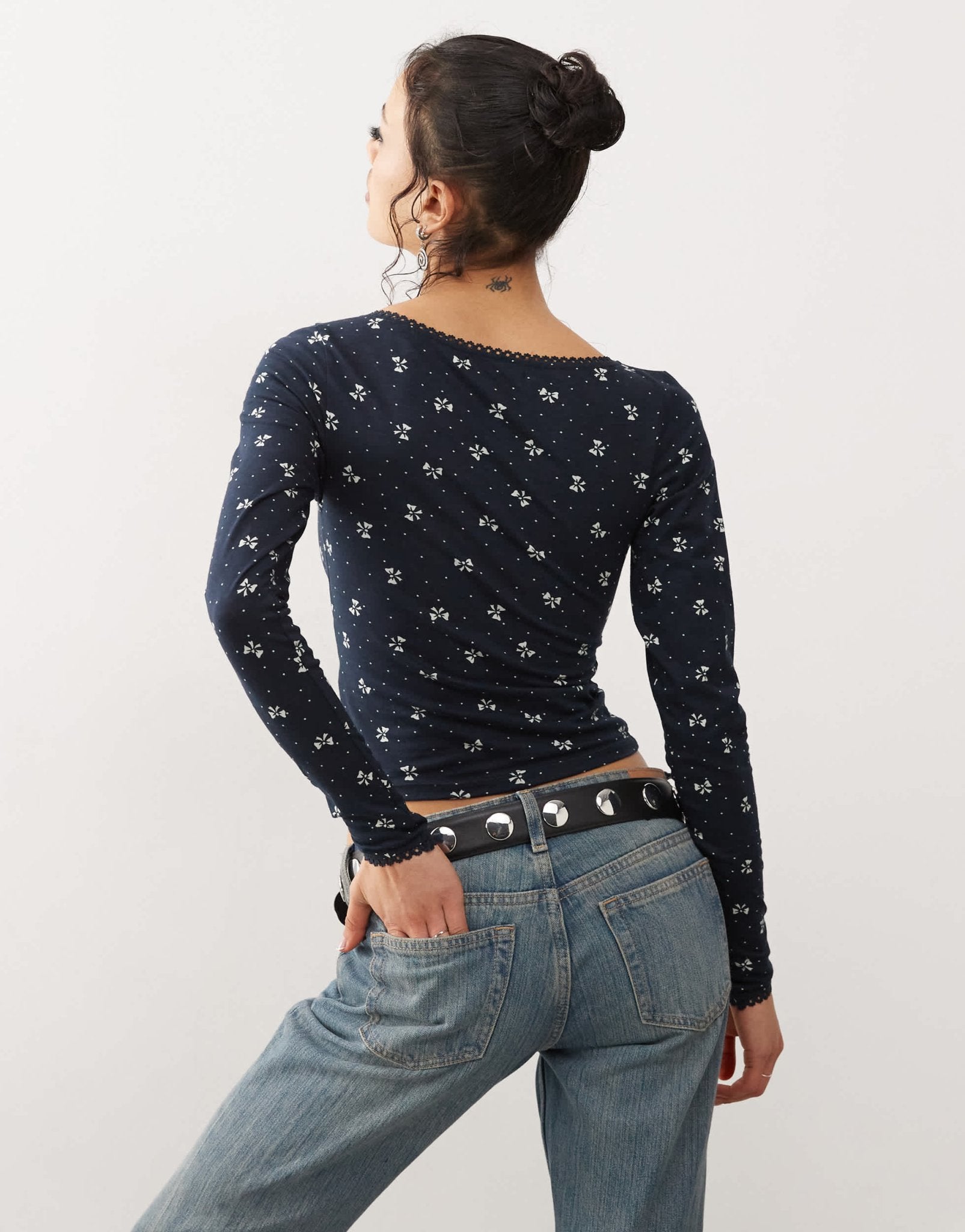 Motel salisa mini bow print long sleeve top in navy - ASOS Sample Sale