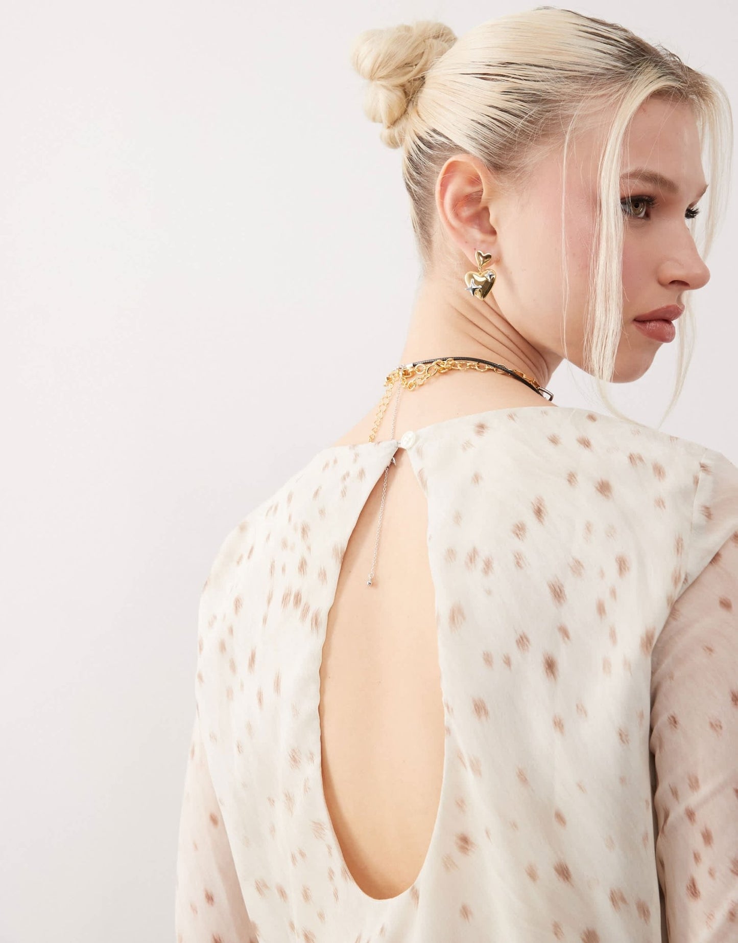 Motel seita print oversized blouse in ivory - ASOS Sample Sale