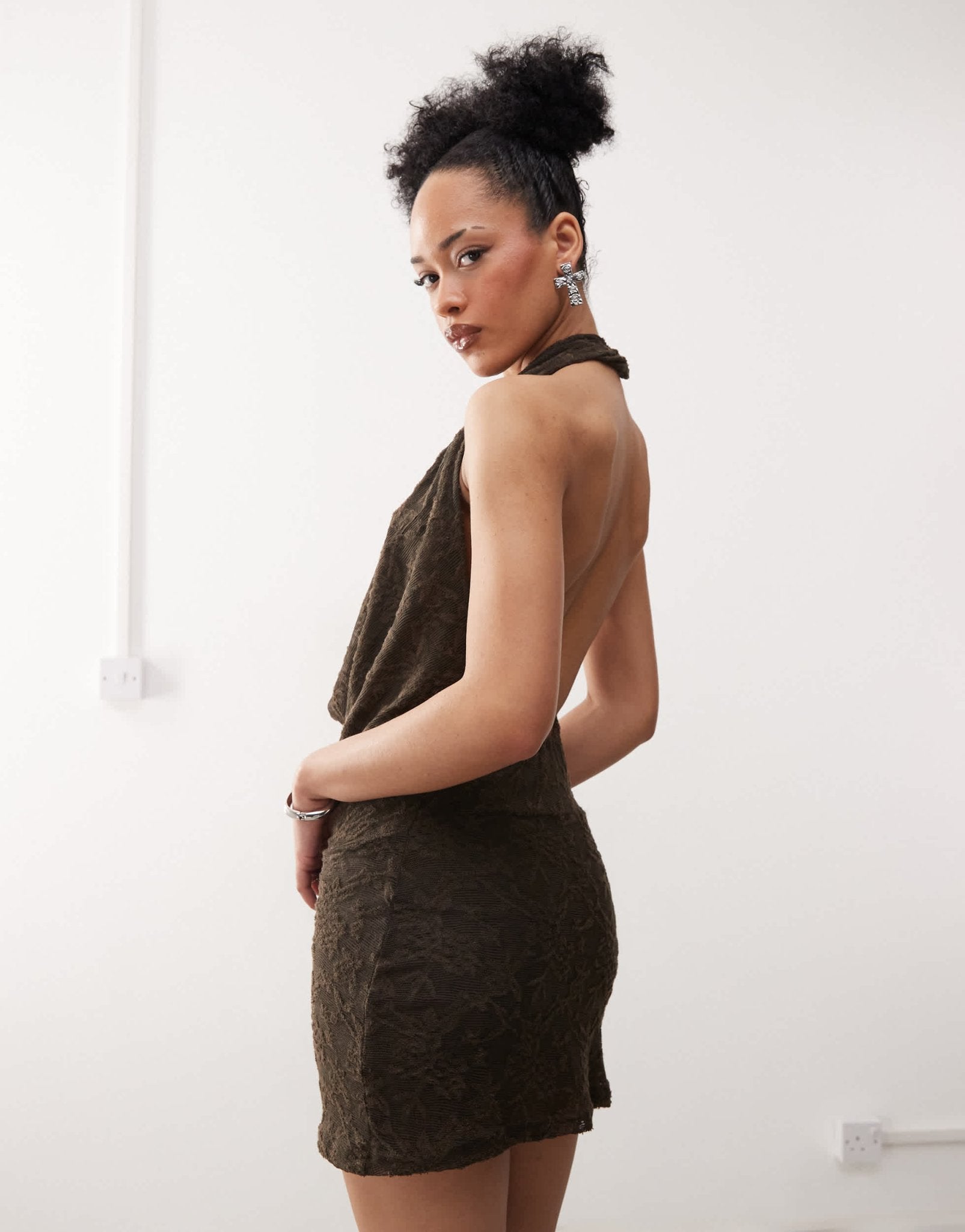 Motel zari jaquard knit cowl neck dress in dark brown - ASOS Sample Sale