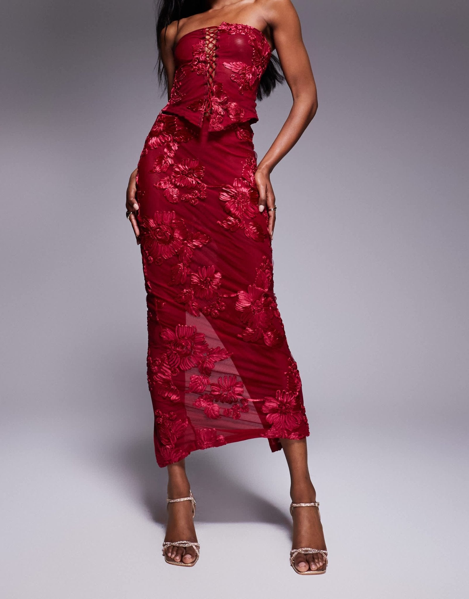 Murci exclusive mesh column maxi skirt co - ord in textured red floral applique - ASOS Sample Sale