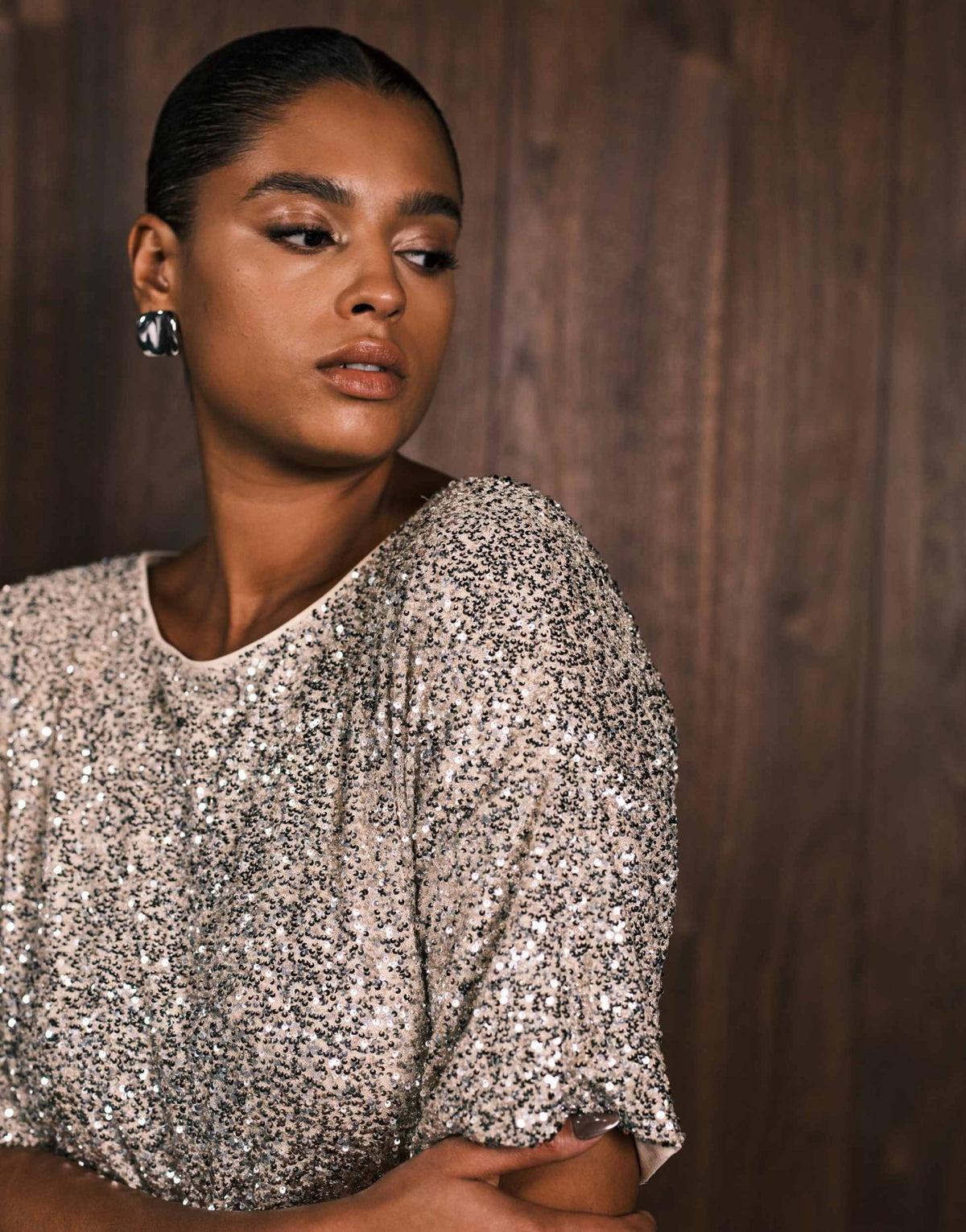 Never Fully Dressed Plus sequin t-shirt mini dress in silver - ASOS Sample Sale