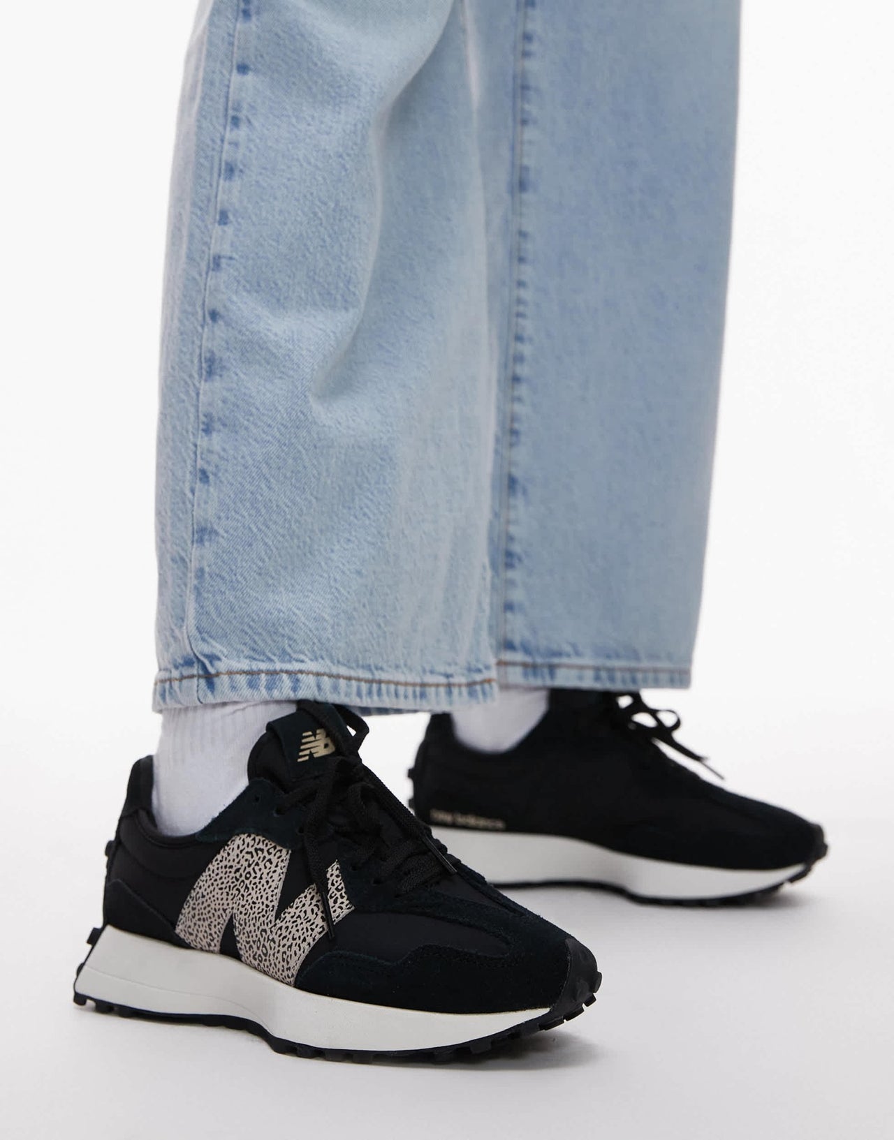 New Balance 327 unisex trainers in black and leopard print - BLACK - ASOS Sample Sale