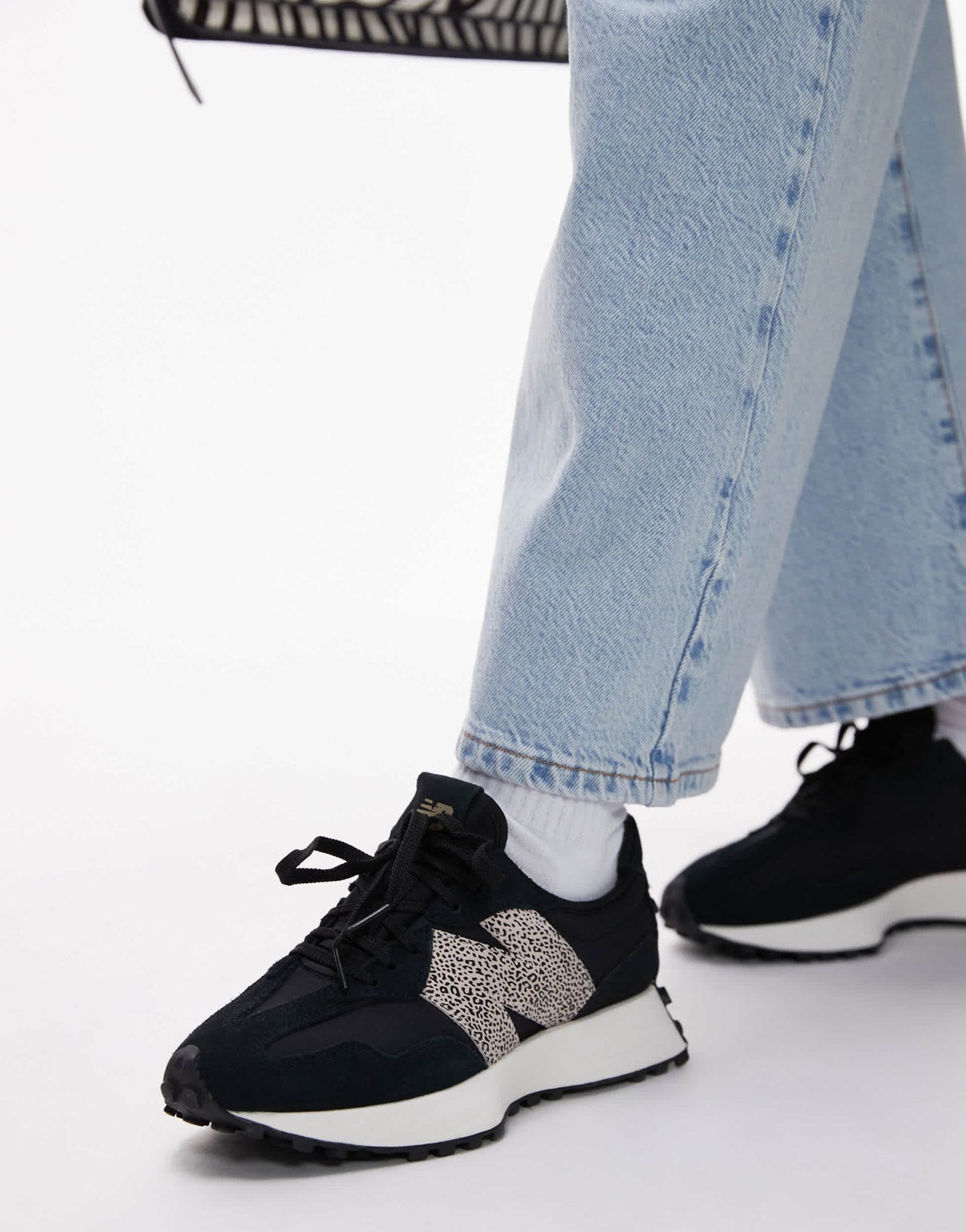 New Balance 327 unisex trainers in black and leopard print - BLACK - ASOS Sample Sale