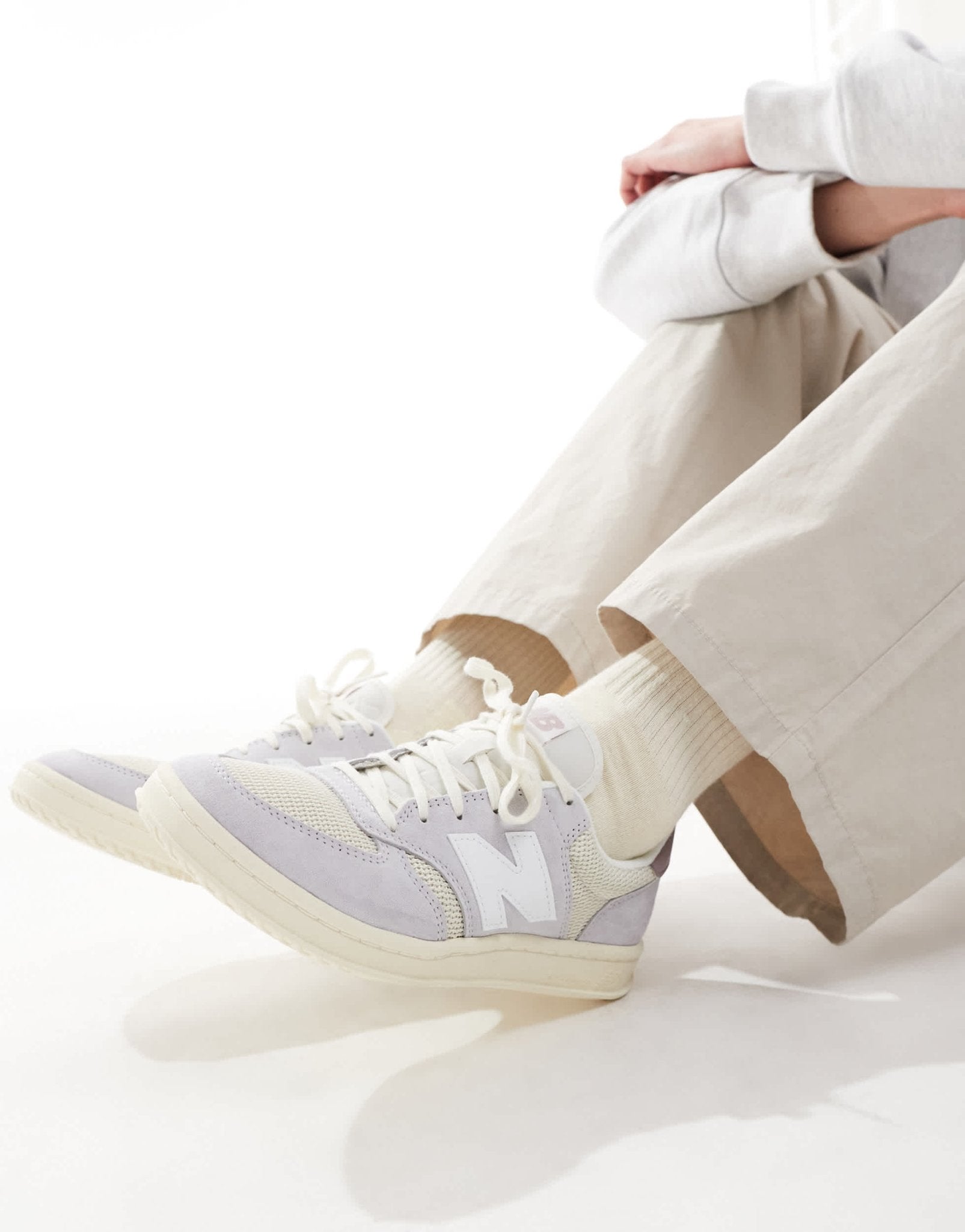 New Balance CT500 unisex trainers in light grey - ASOS Sample Sale
