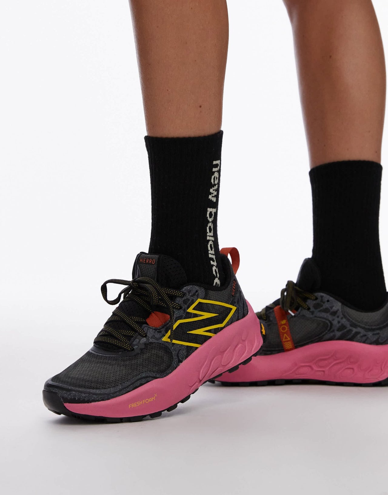 New Balance Hierro trail running trainers in black and pink - ASOS Sample Sale