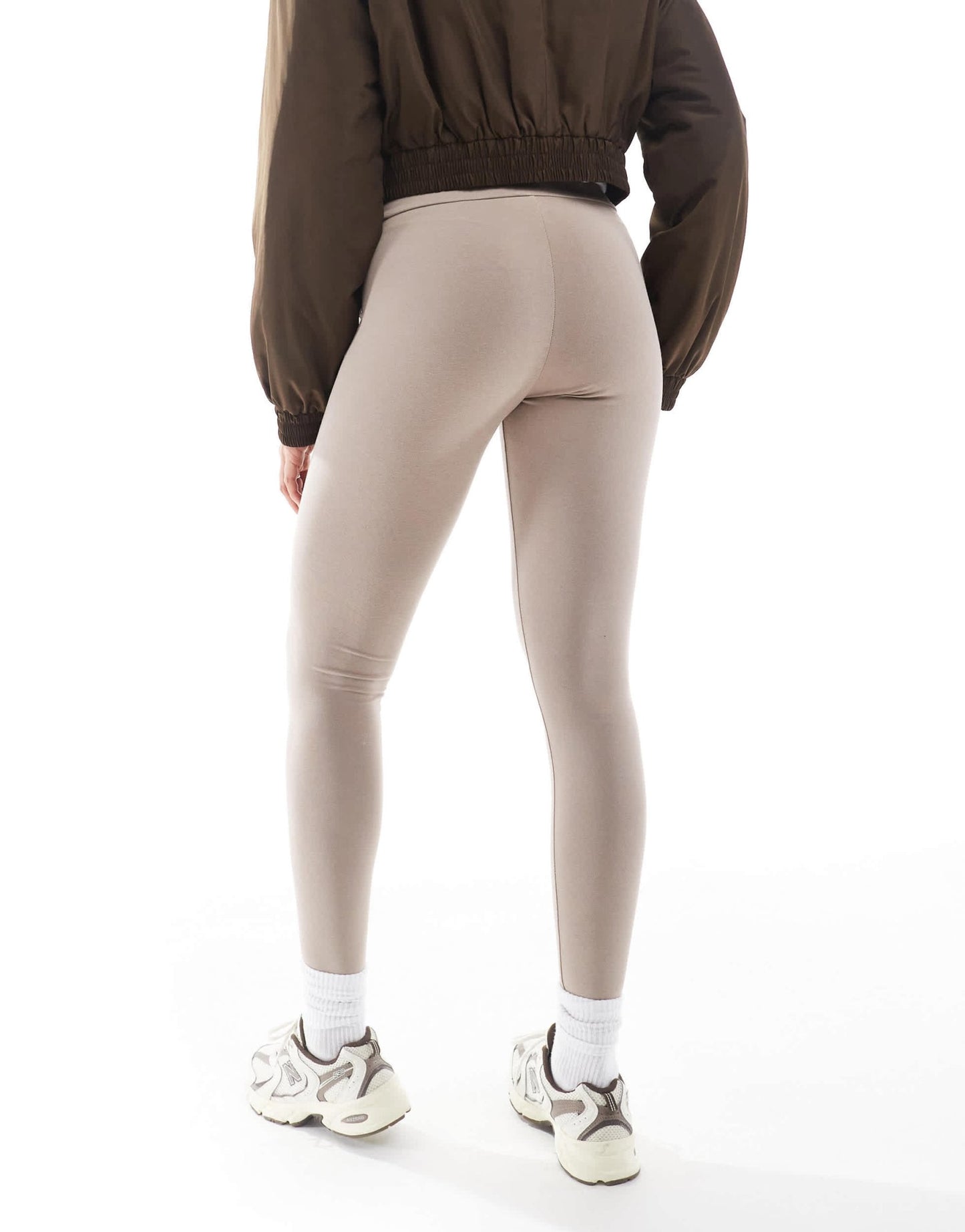 New Era NY Yankees logo legging in taupe - ASOS Sample Sale
