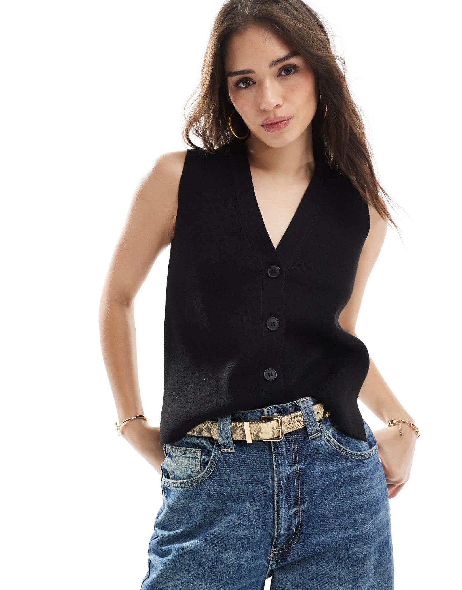 New Look button down knitted waistcoat in black - ASOS Sample Sale